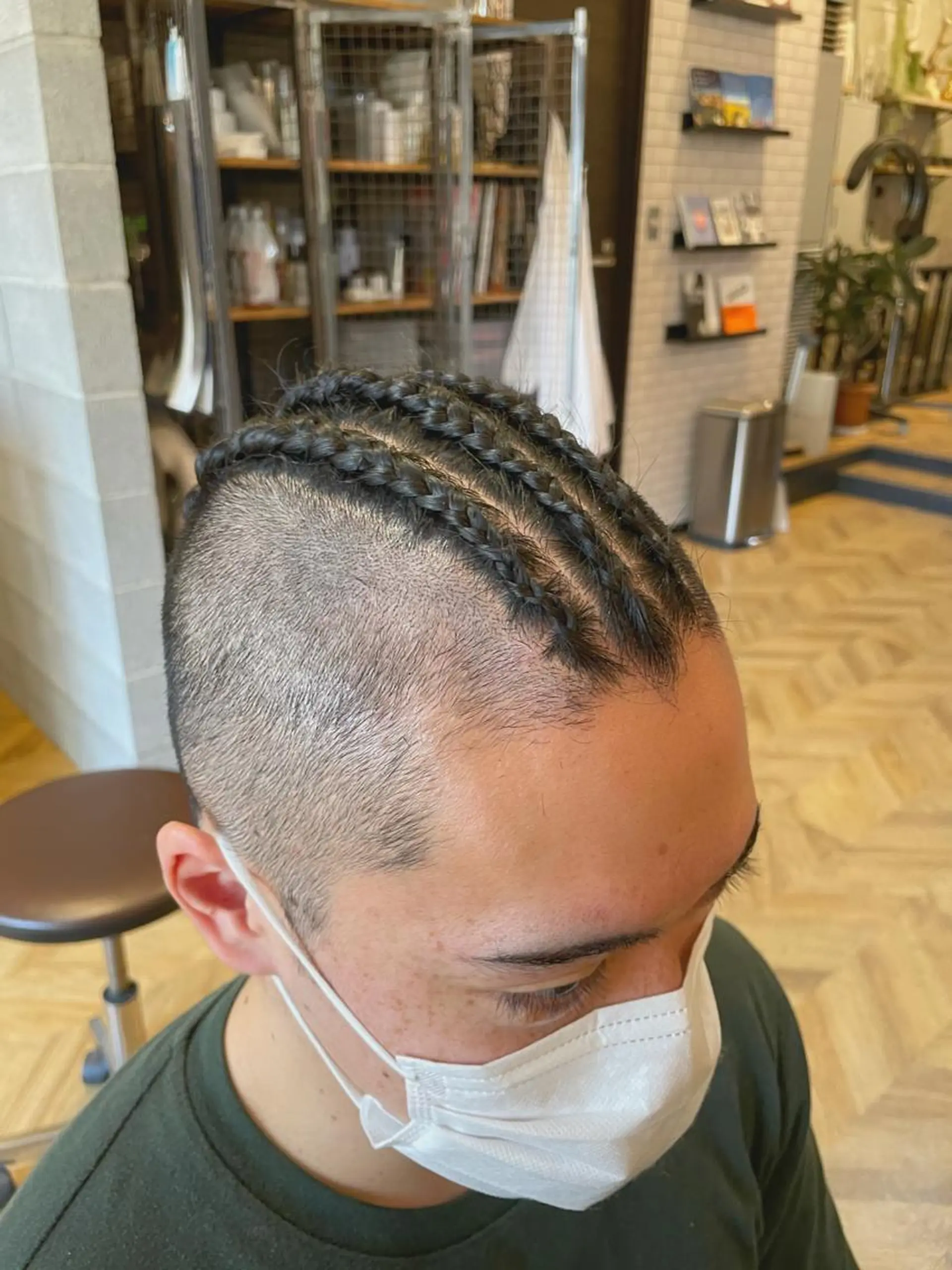 ヘアアレンジ メンズ シールエクステ メンズブリーチ メンズハイライト メンズハイトーン メンズインナーカラー エクステ指名No.1 【店長】橘田のヘアスタイル