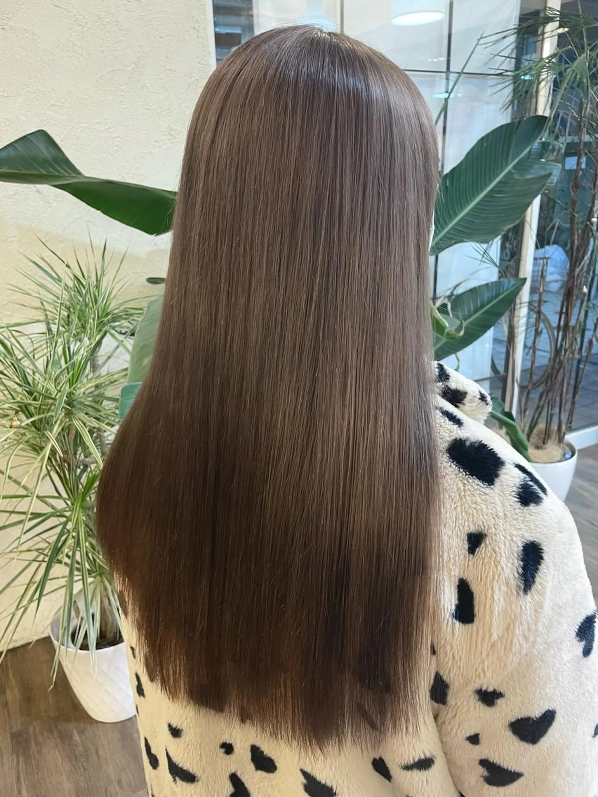 ロング カット ヘアカラー トリートメント しもかわ かほのヘアスタイル