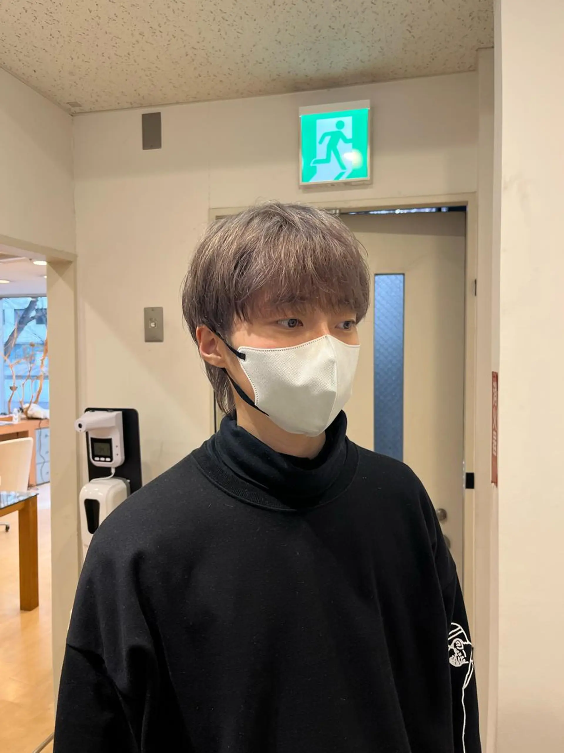 カラー メンズ メンズブリーチ メンズハイトーン ベージュカラー ブリーチ ハイトーンカラー 💠つたふうか/ 韓国/メンズヘア💠のヘアスタイル