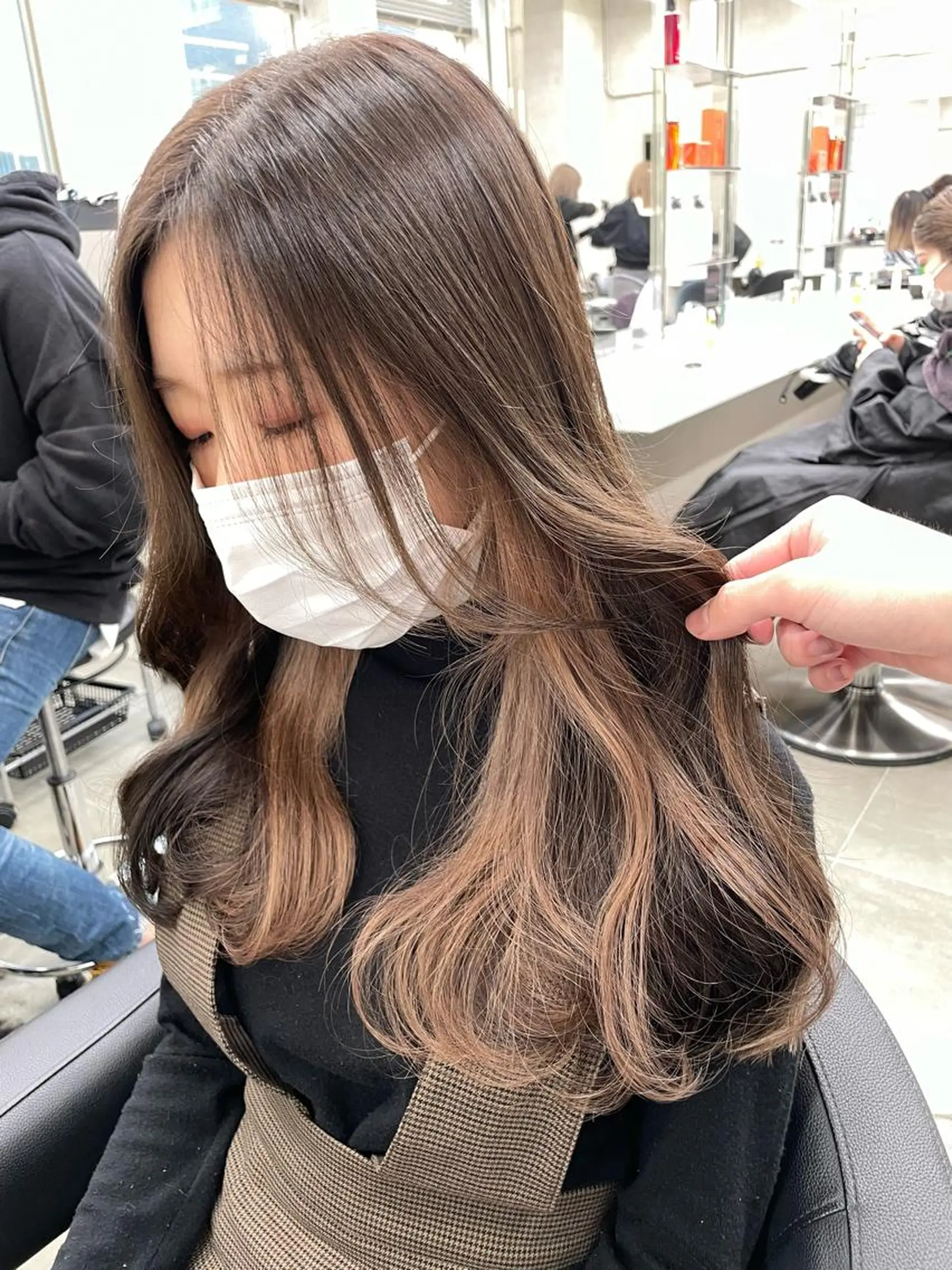 ロング カラー *モデル募集🤍横浜 透明感カラー🫧のヘアスタイル