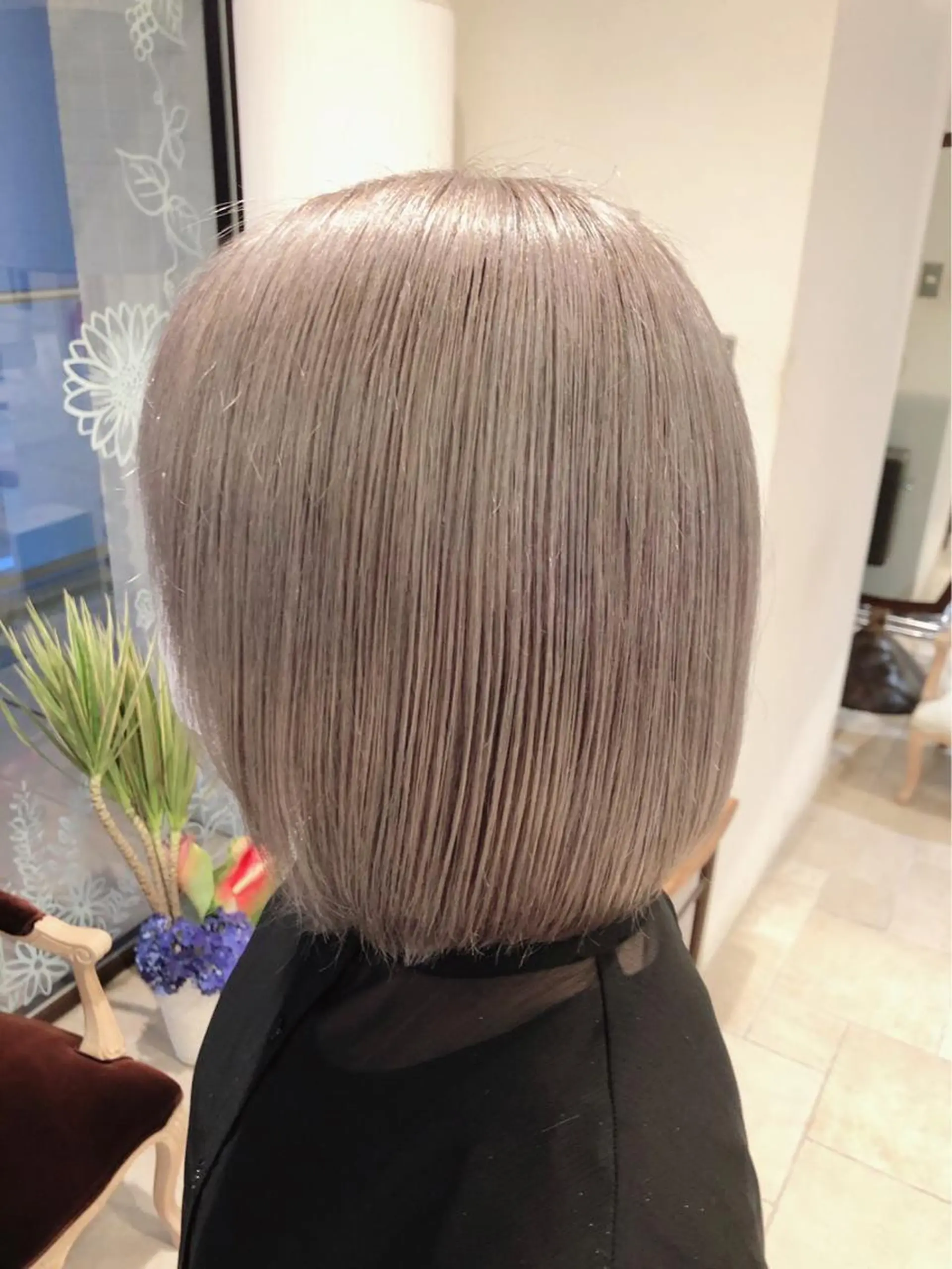 ミディアム カイ マコトのヘアスタイル