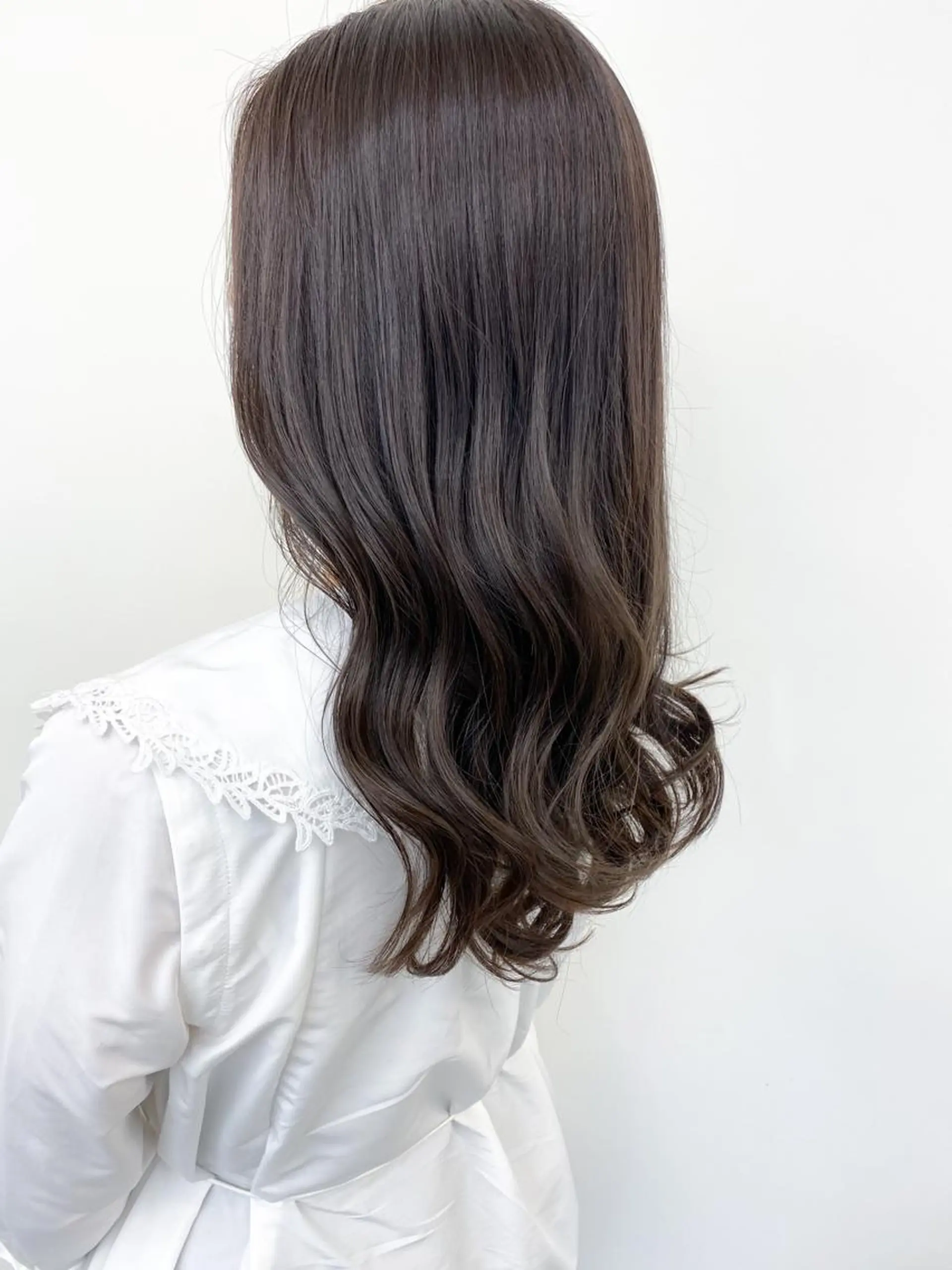 セミロング カラー アッシュ ベージュカラー 透明感カラー カット ヘアカラー トリートメント Meena by urban所属・丹羽 隼人/髪質改善 /韓国ヘア🇰🇷のヘアスタイル