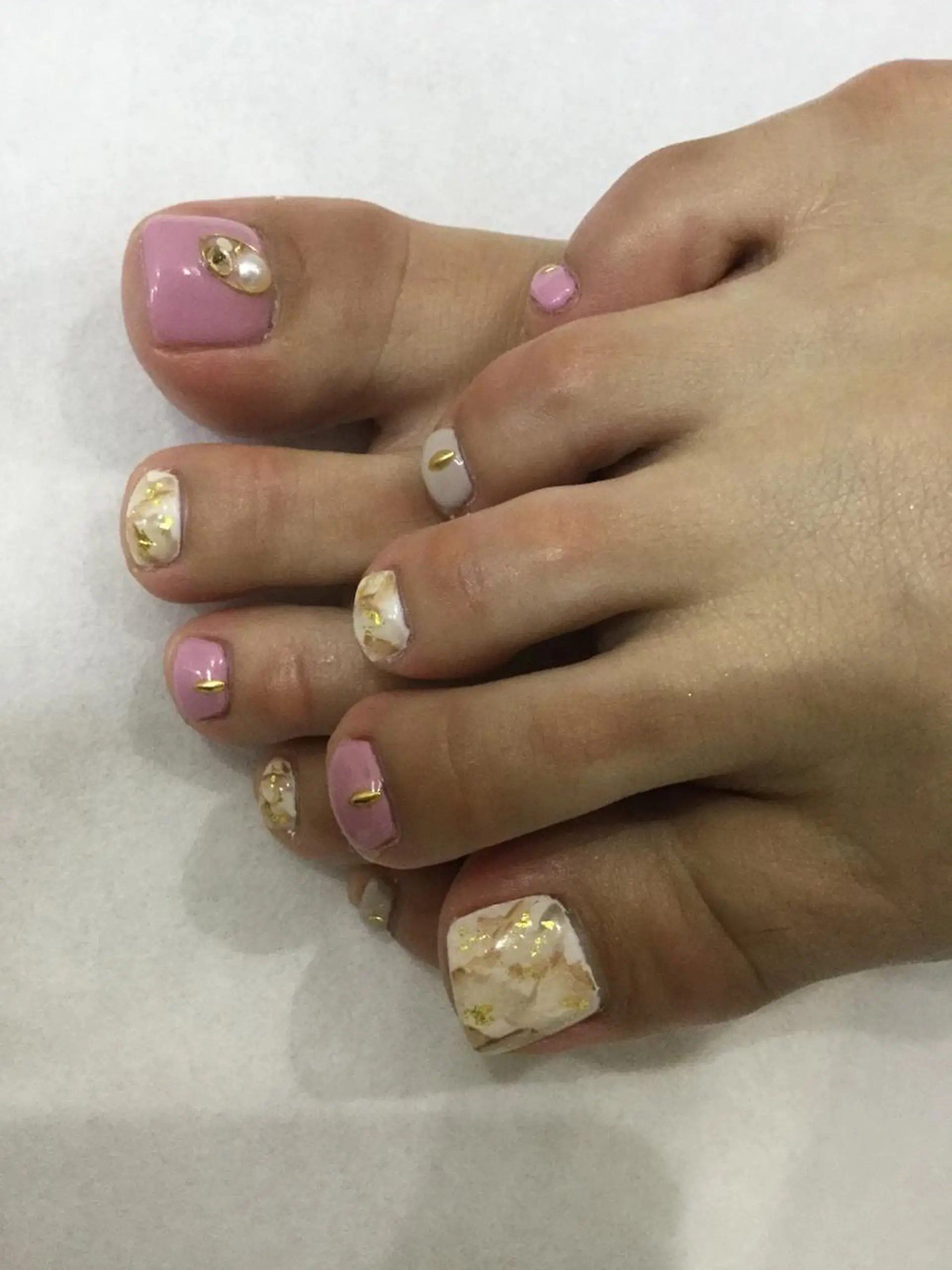 ネイル 💎🐰 saki. m 🐰💎のネイルデザイン