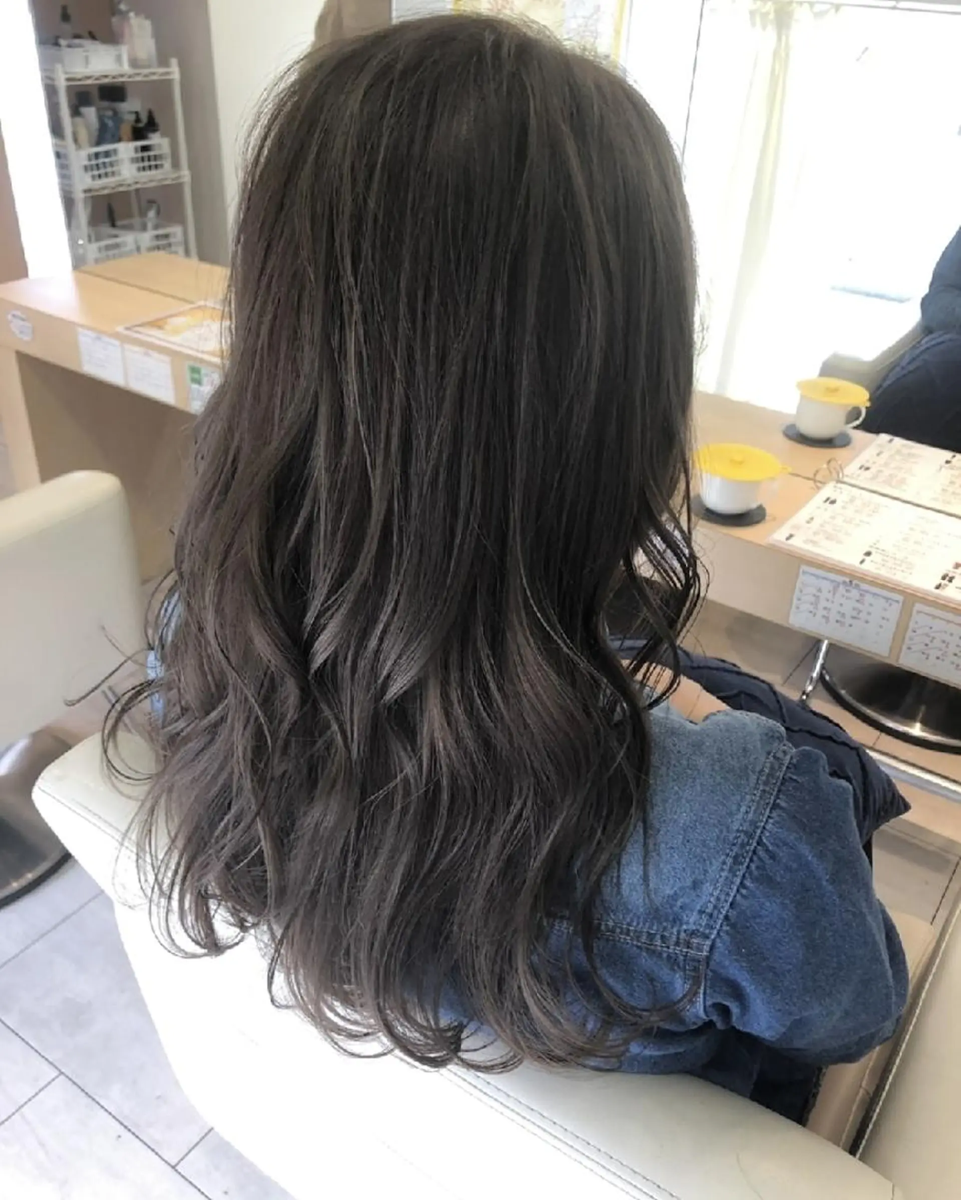 セミロング カラー ヘアアレンジ グレージュ ショート、ボブの達人 東康介✨のヘアスタイル