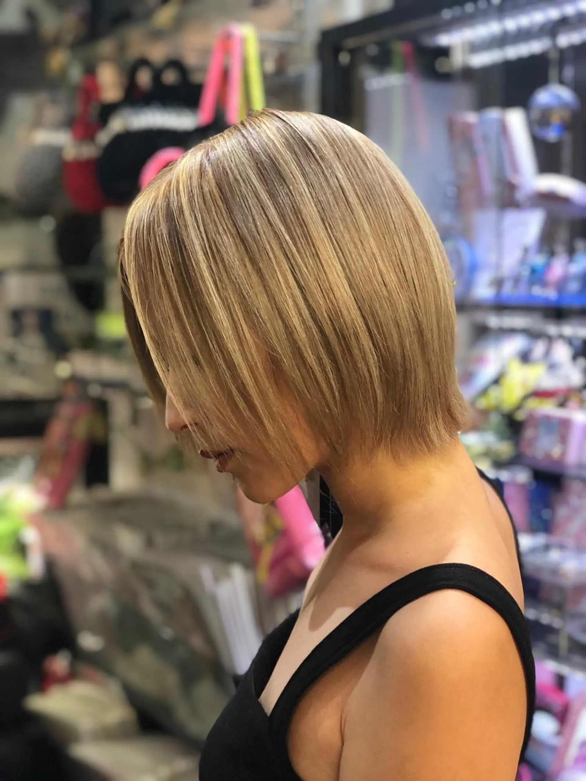 ミディアム 韓国カラー/エクステ carryのヘアスタイル