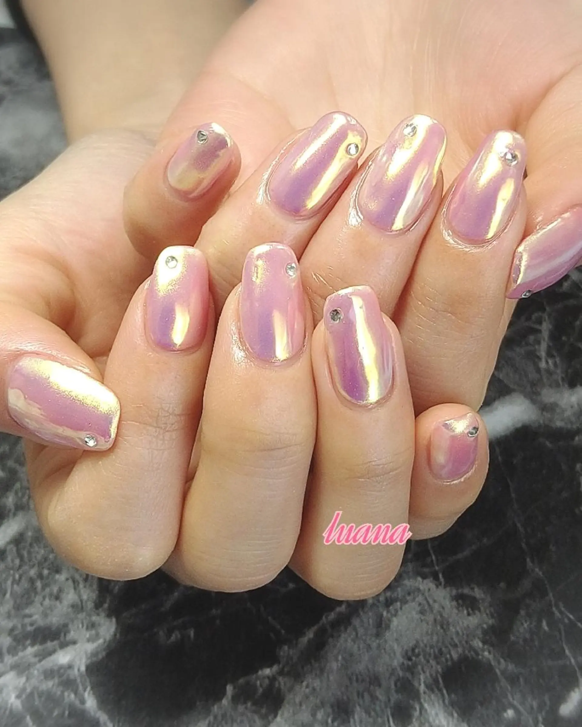 ネイル LUANA  TAKAHASHIのネイルデザイン