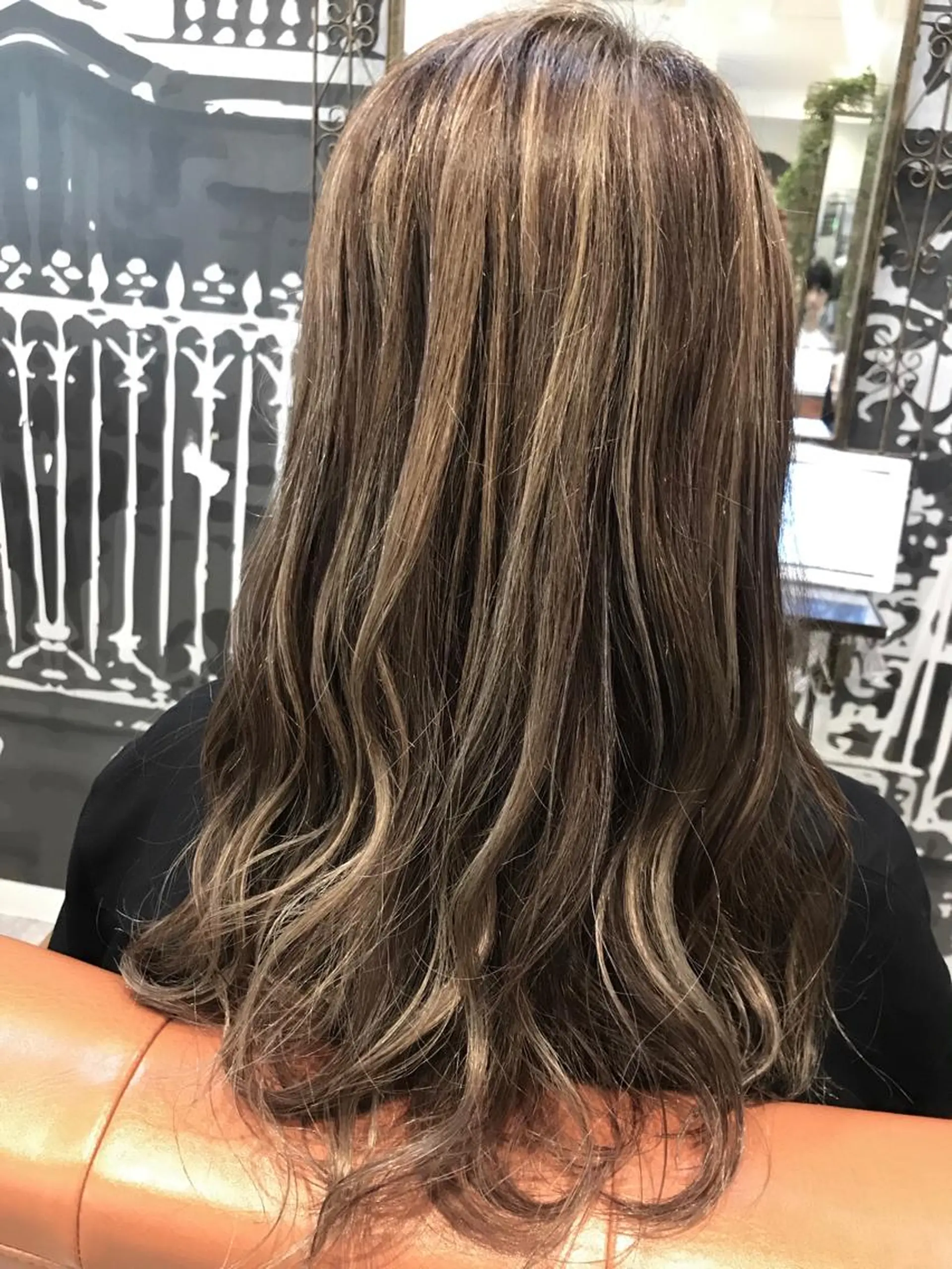 ロング カラー 浦田侑希 CODE.LINEのヘアスタイル