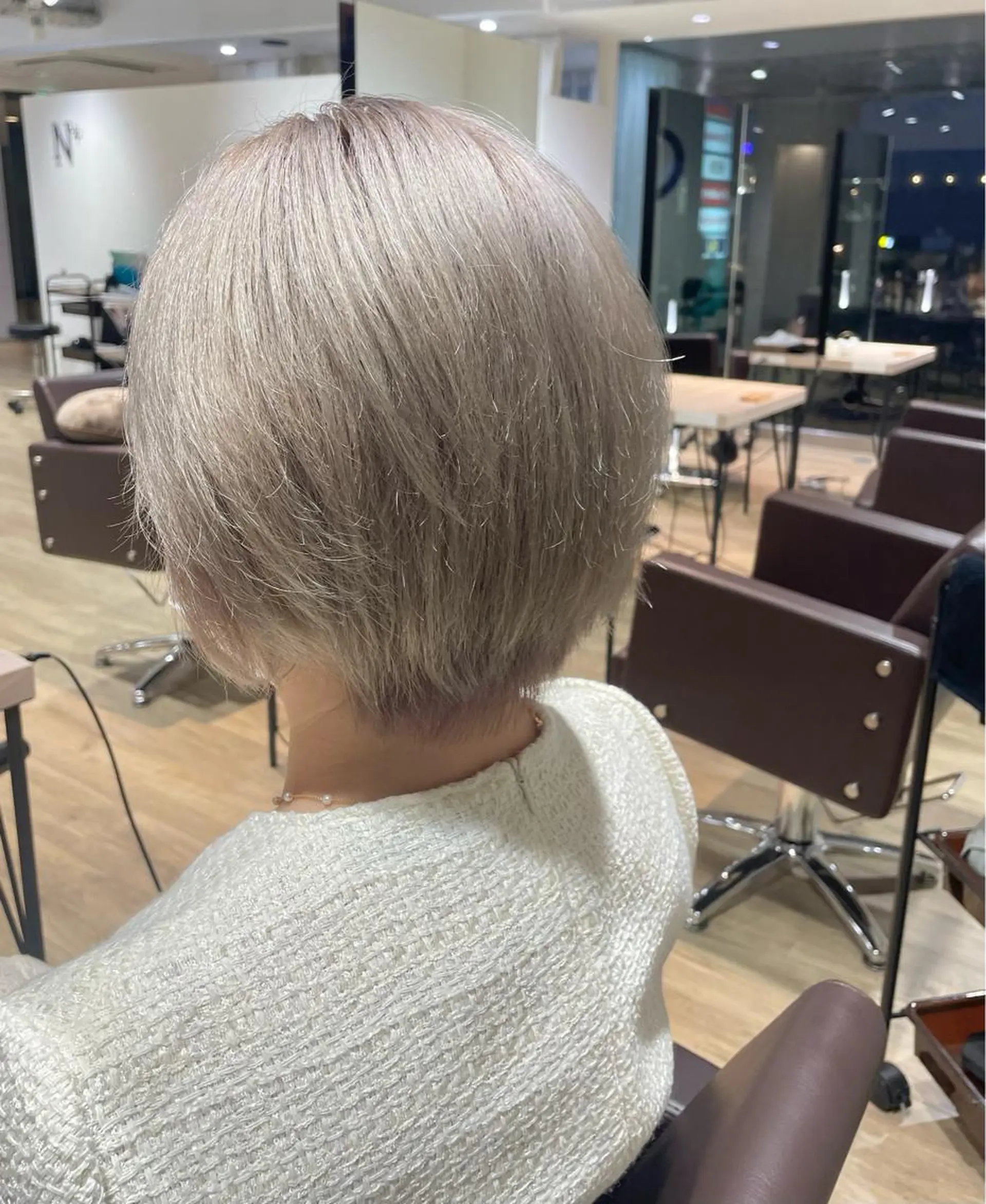 ショート カット ヘアカラー トリートメント 前田 菜奈子のヘアスタイル