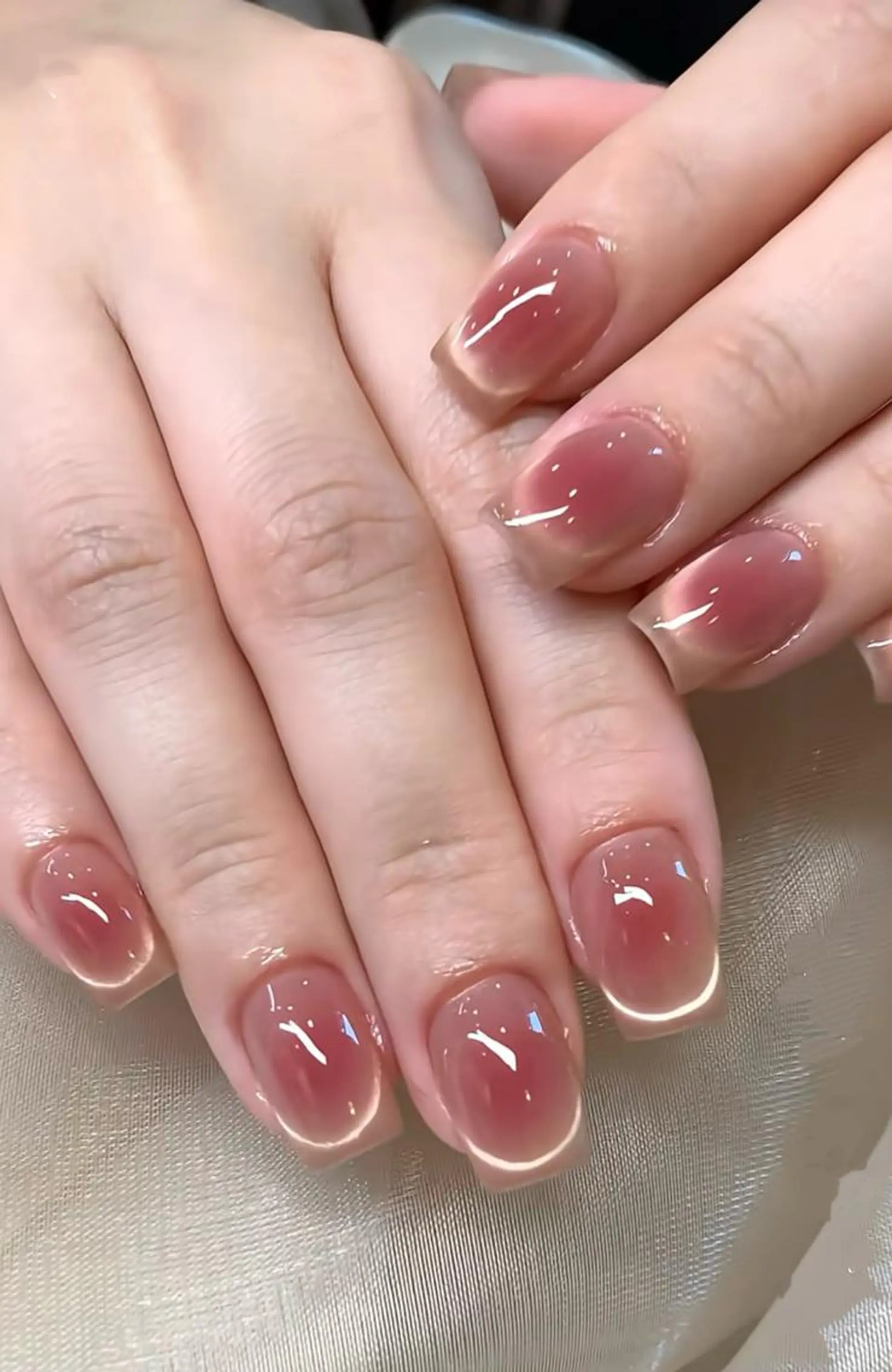ネイル フレンチネイル マグネットネイル マグネットフレンチ ハンドネイル ハンドケア 🎀長さだし船橋🎀 ネイルサロンのネイルデザイン