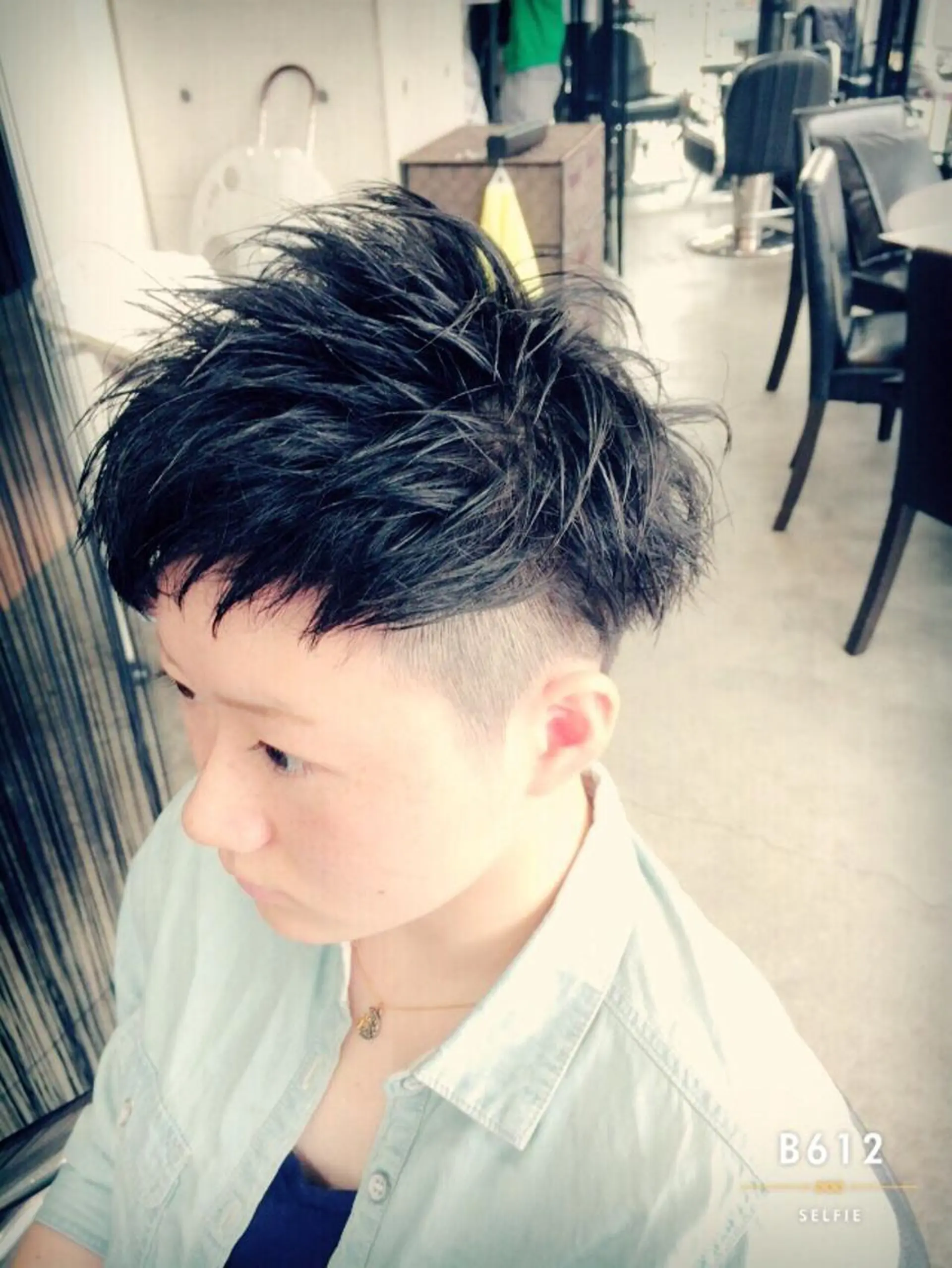 ショート ミディアム カラー SUNNY GRACEのヘアスタイル