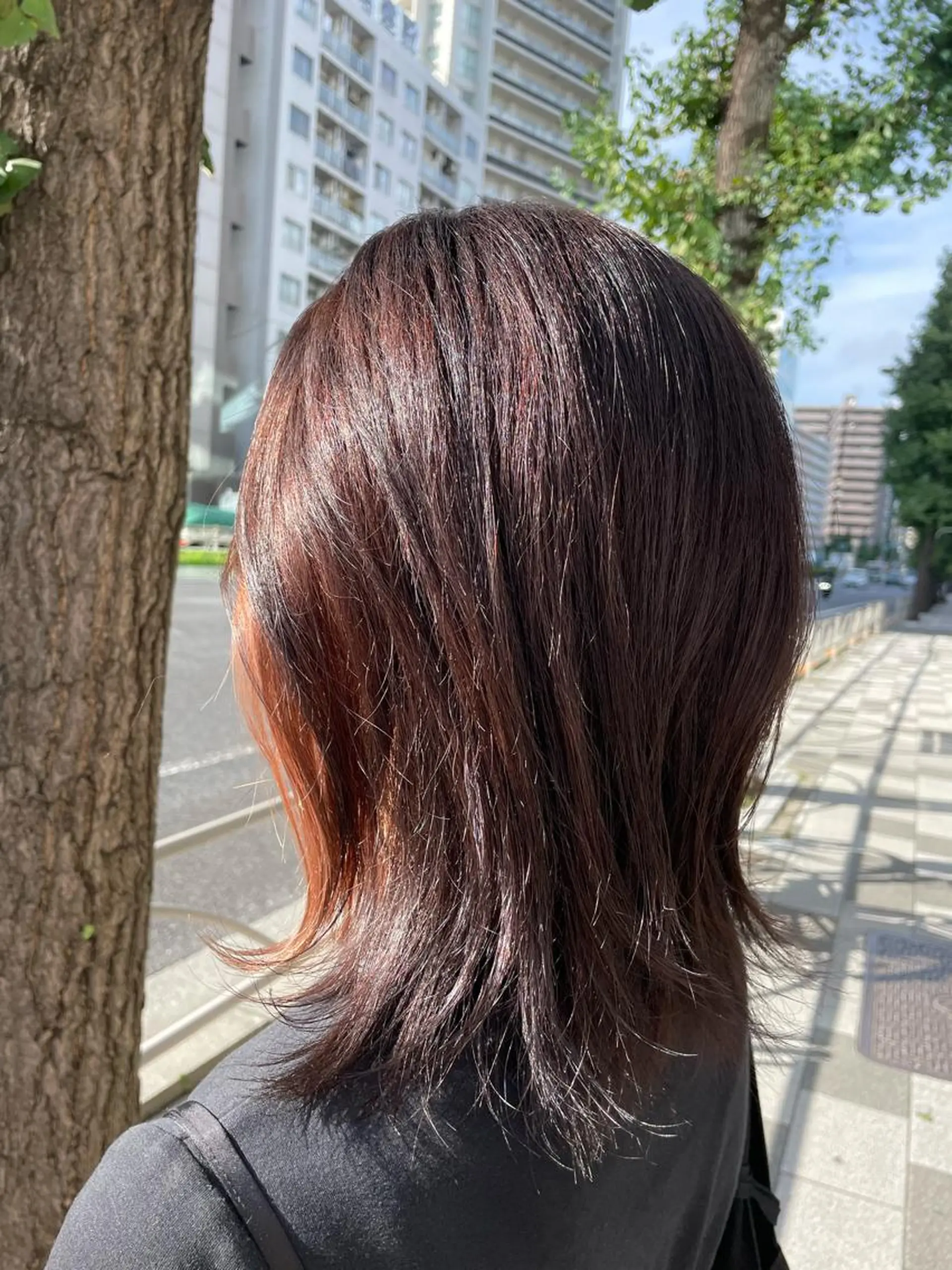 ミディアム カラー ブラウンカラー ココアブラウン アートディレクター 尾内 友美のヘアスタイル