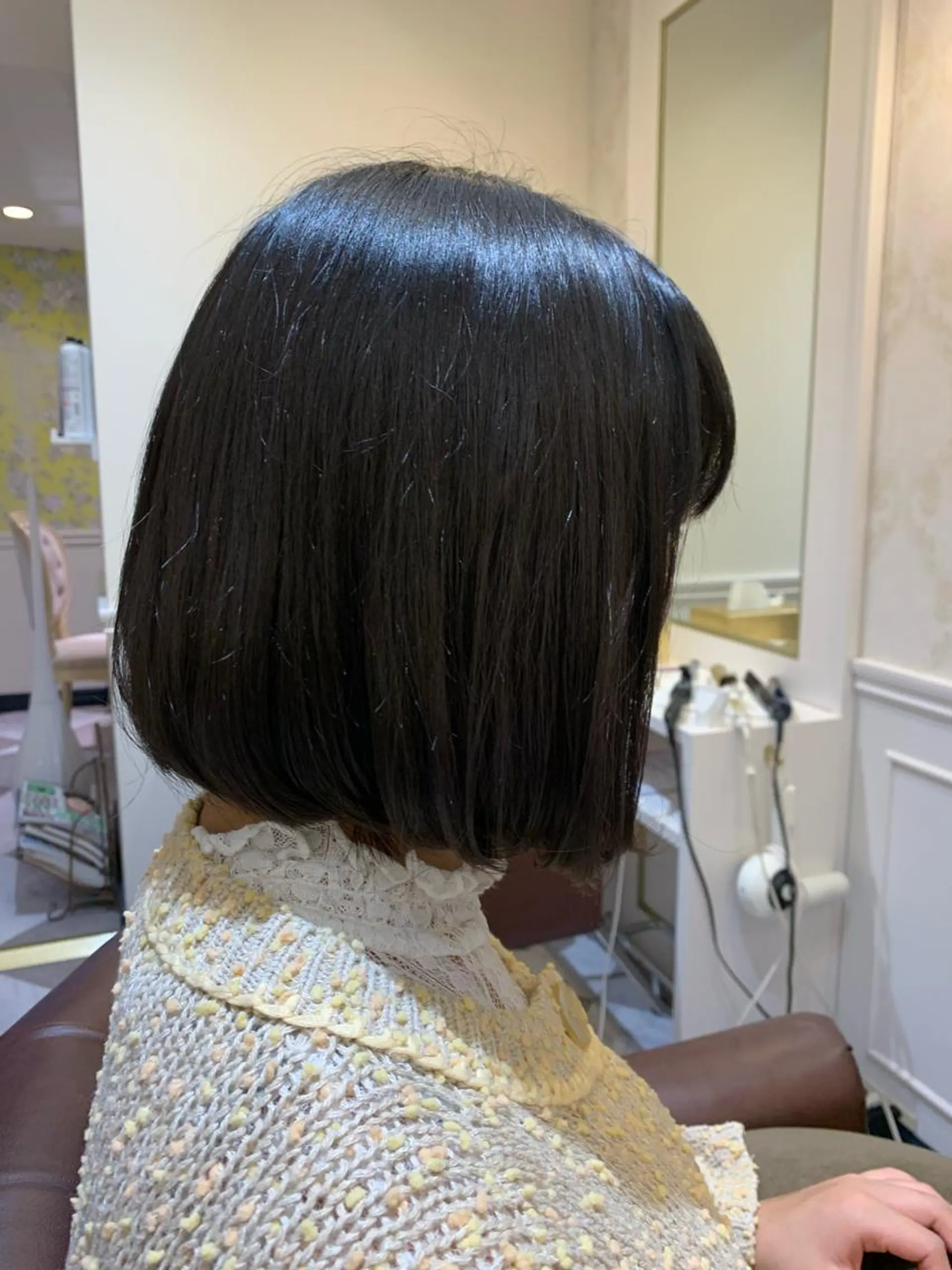 ショート 粟田 めぐみのヘアスタイル