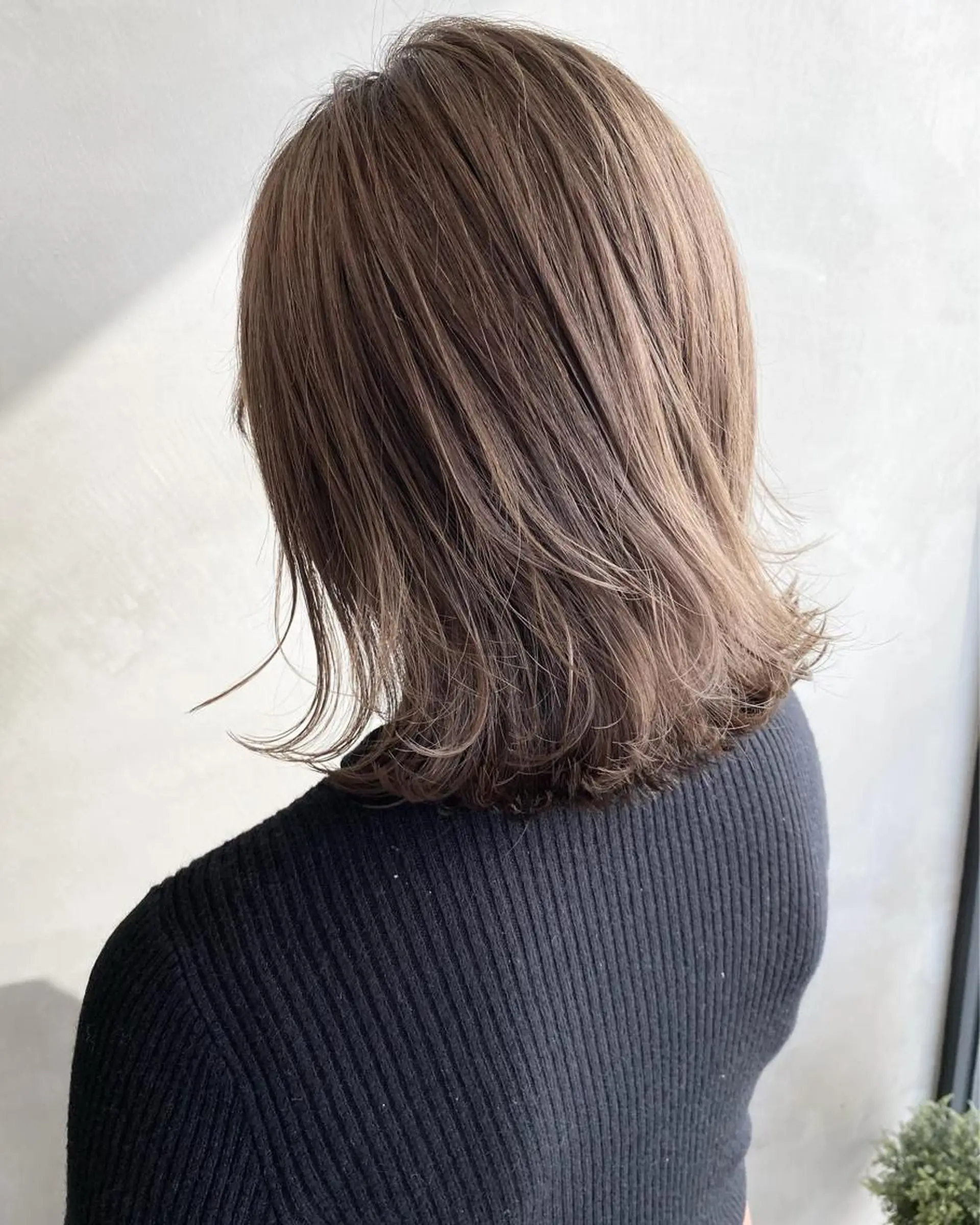 ミディアム カラー ヘアアレンジ ネイル マツエク・マツパ カット ヘアカラー 夜23時まで予約🉑 reverieあきらのヘアスタイル