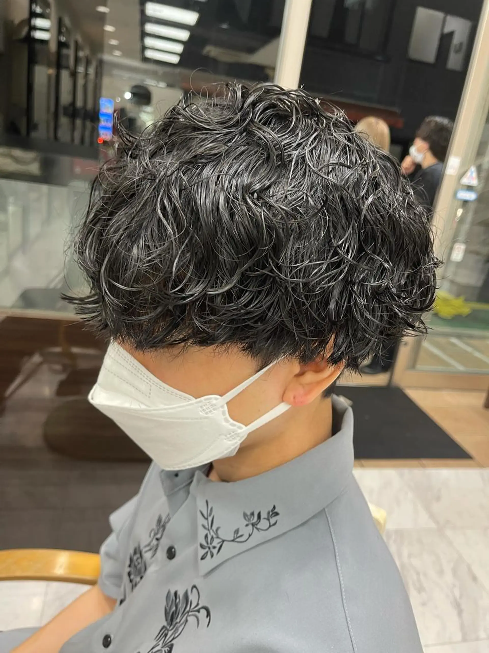 ショート パーマ メンズ メンズパーマ 波巻きパーマ カット パーマ トリートメント ✨メンズ支持率no1 野上✨のヘアスタイル