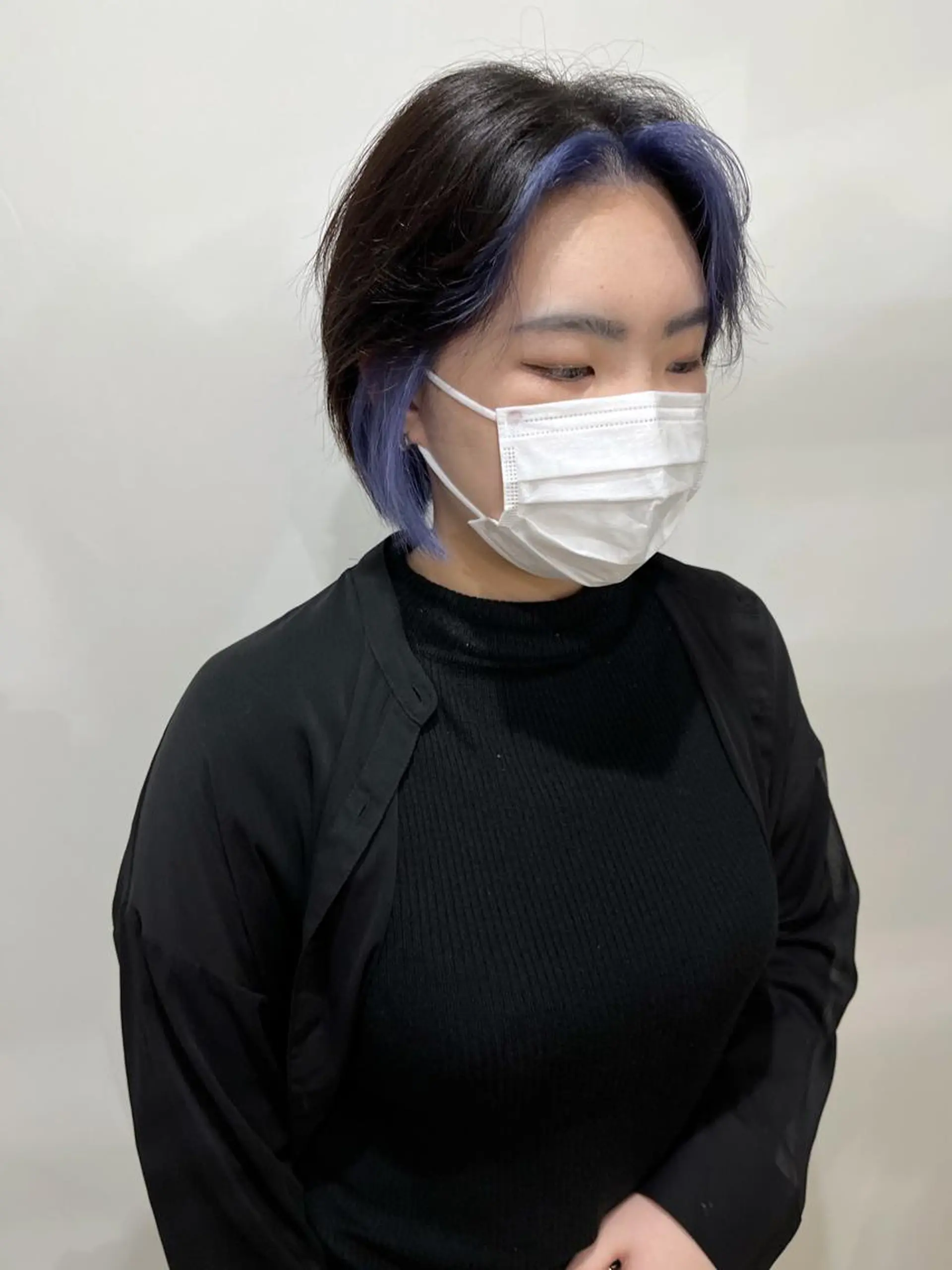 カラー white.梅田 デザインカラー🦄のヘアスタイル