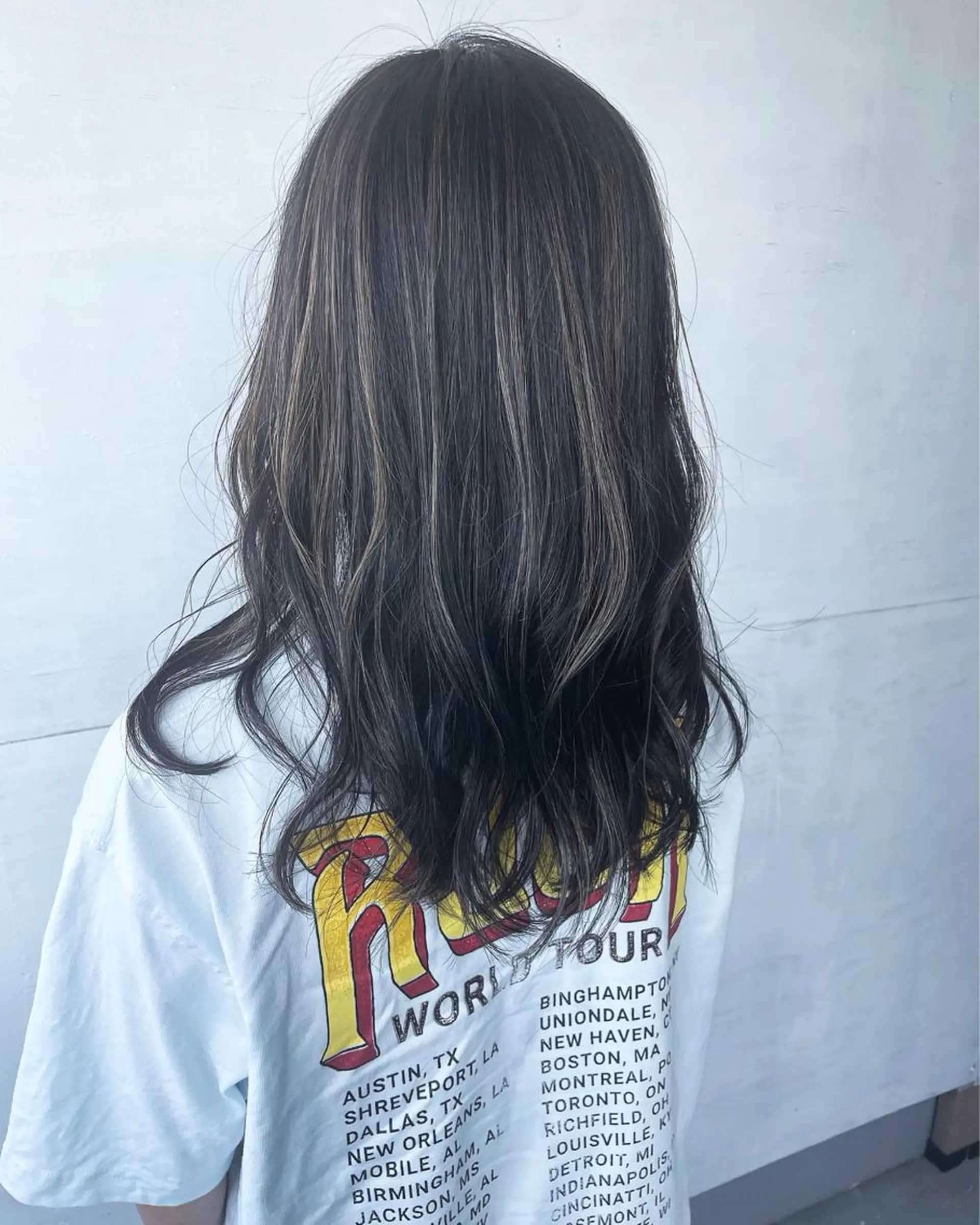 ロング カラー かわさき ともやのヘアスタイル