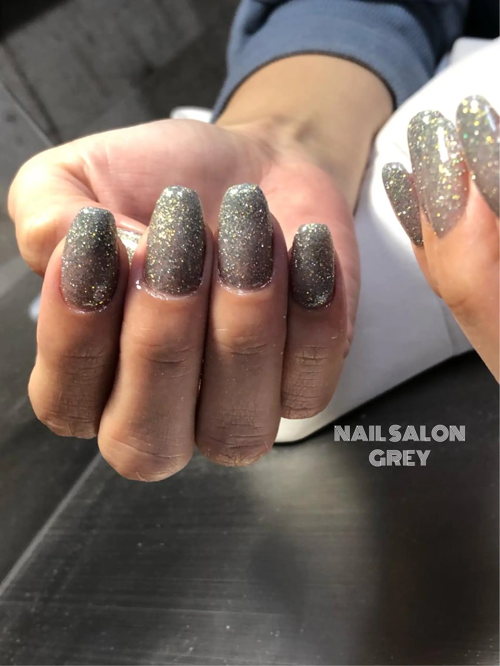 ネイル 【GREY】 TAIRAのネイルデザイン