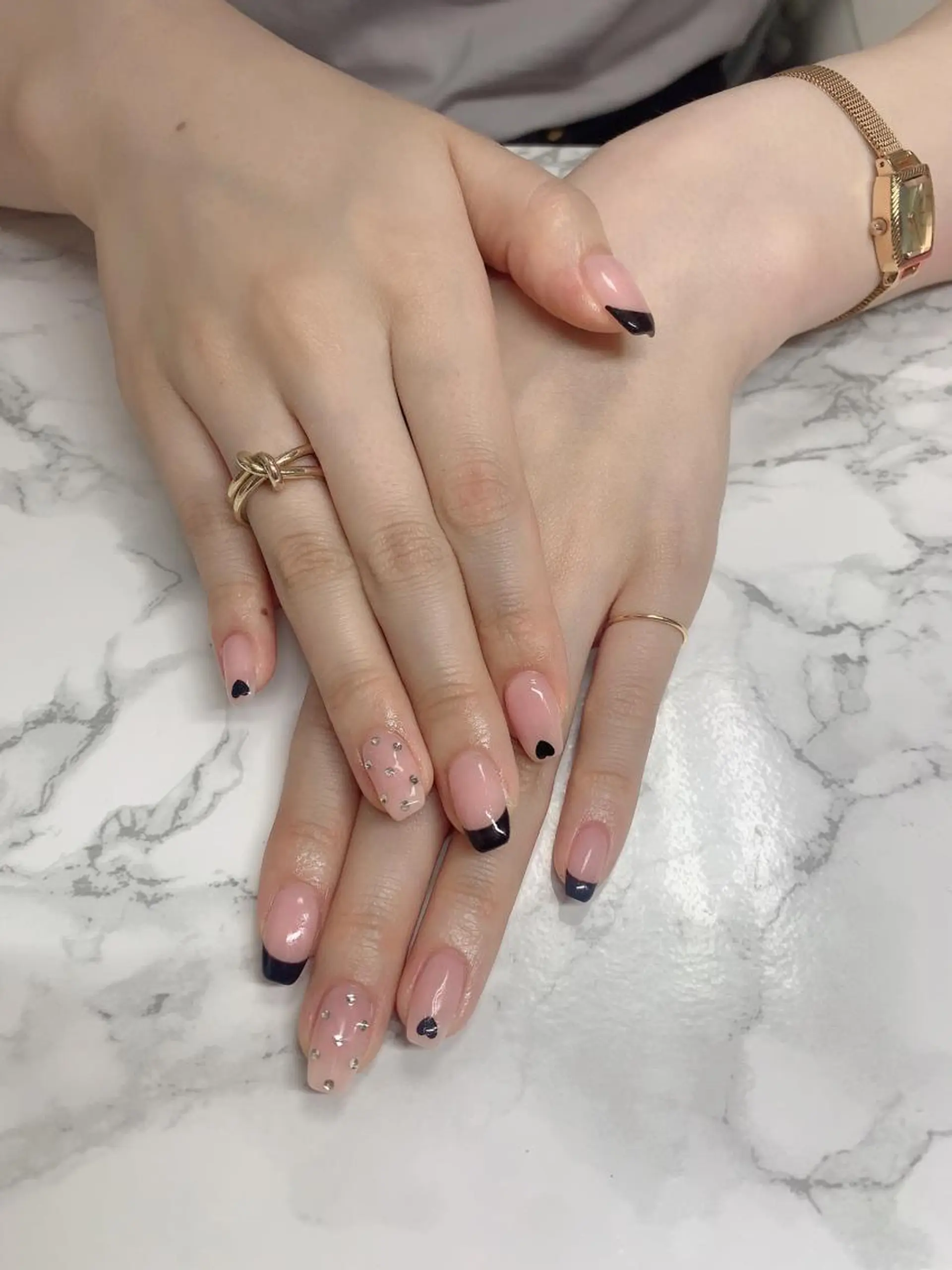 ネイル フレンチネイル はな💎ネイル ワンホン、長さ出しのネイルデザイン