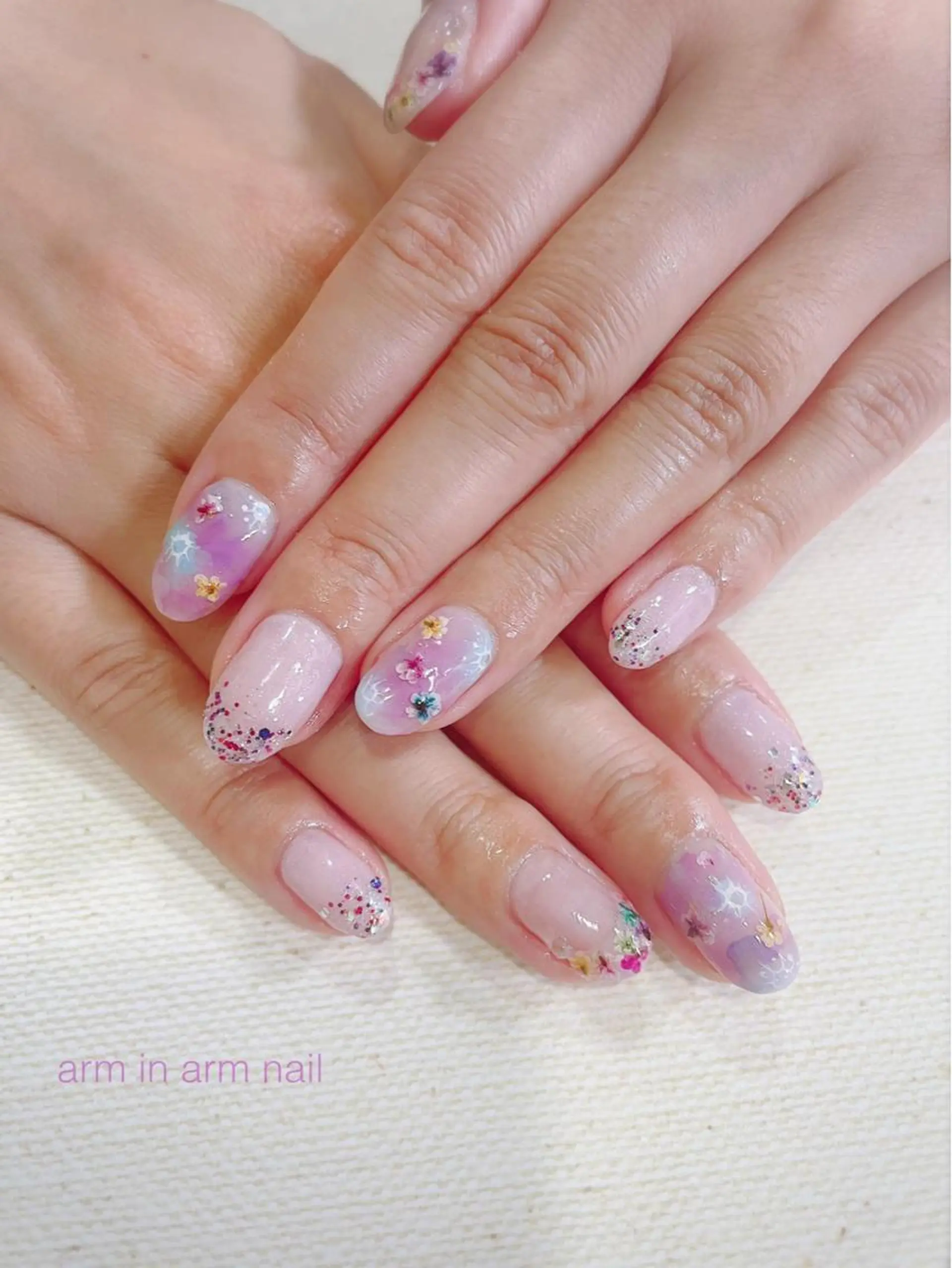 ネイル arm in arm ︎✿Yamamotoのマツエク・マツパデザイン