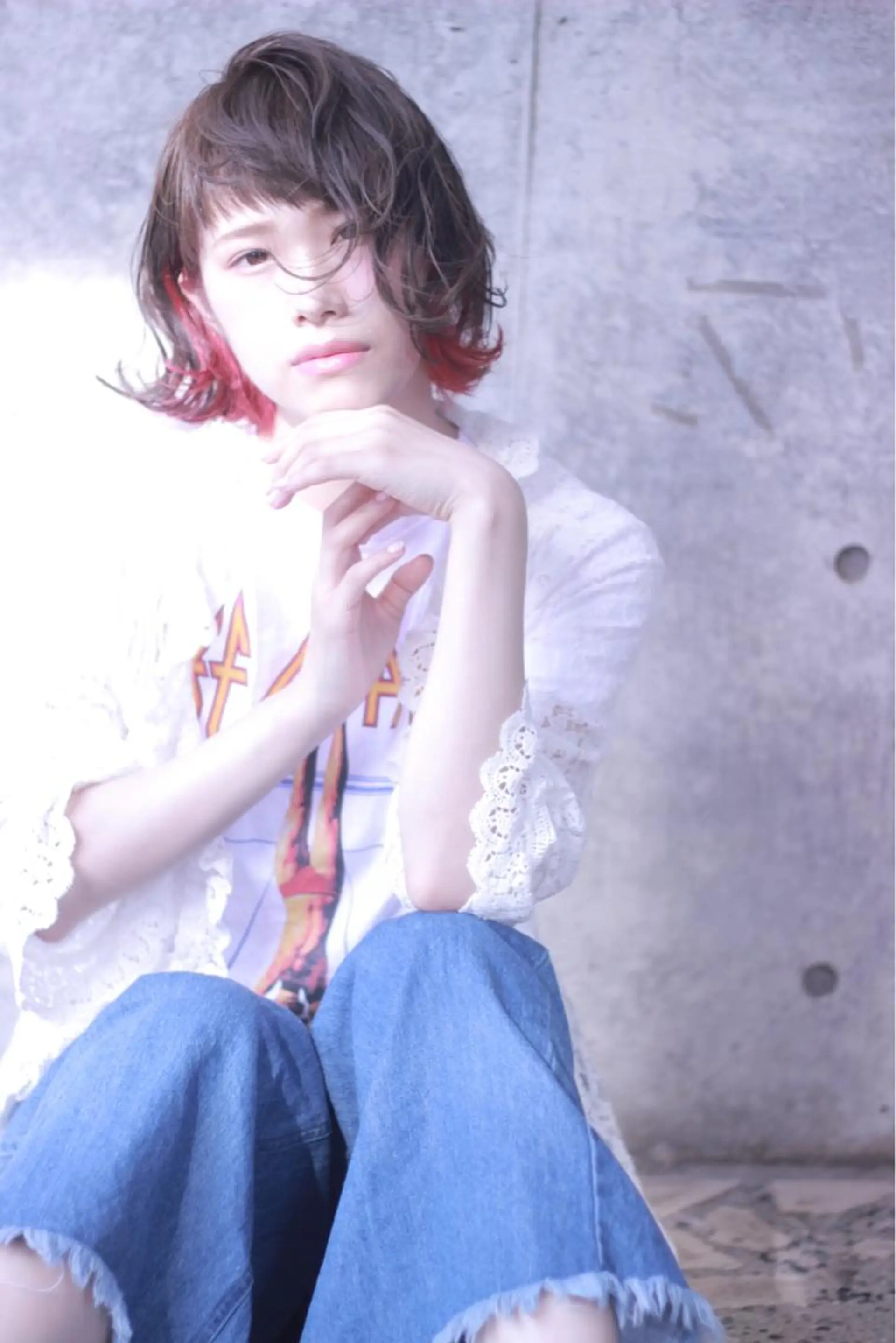 ショート カラー インナーカラー 及川 光のヘアスタイル