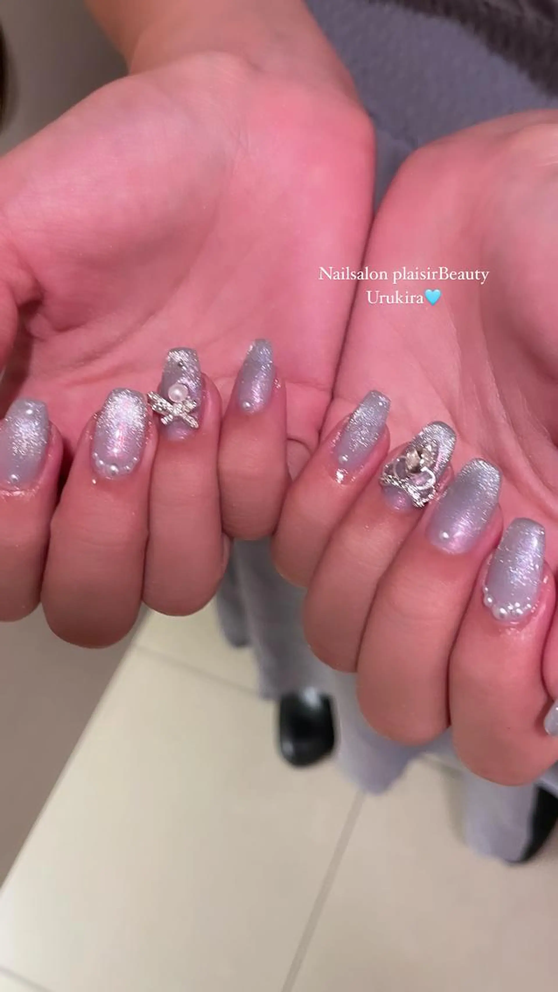 ネイル グラデーション 氷ネイル・うるうるネイル ラメ(グリッター) ラメグラデーション 持ち込み ハンドネイル Nallsalon Plaisirbeauty所属・Plaisir beautyのネイルデザイン