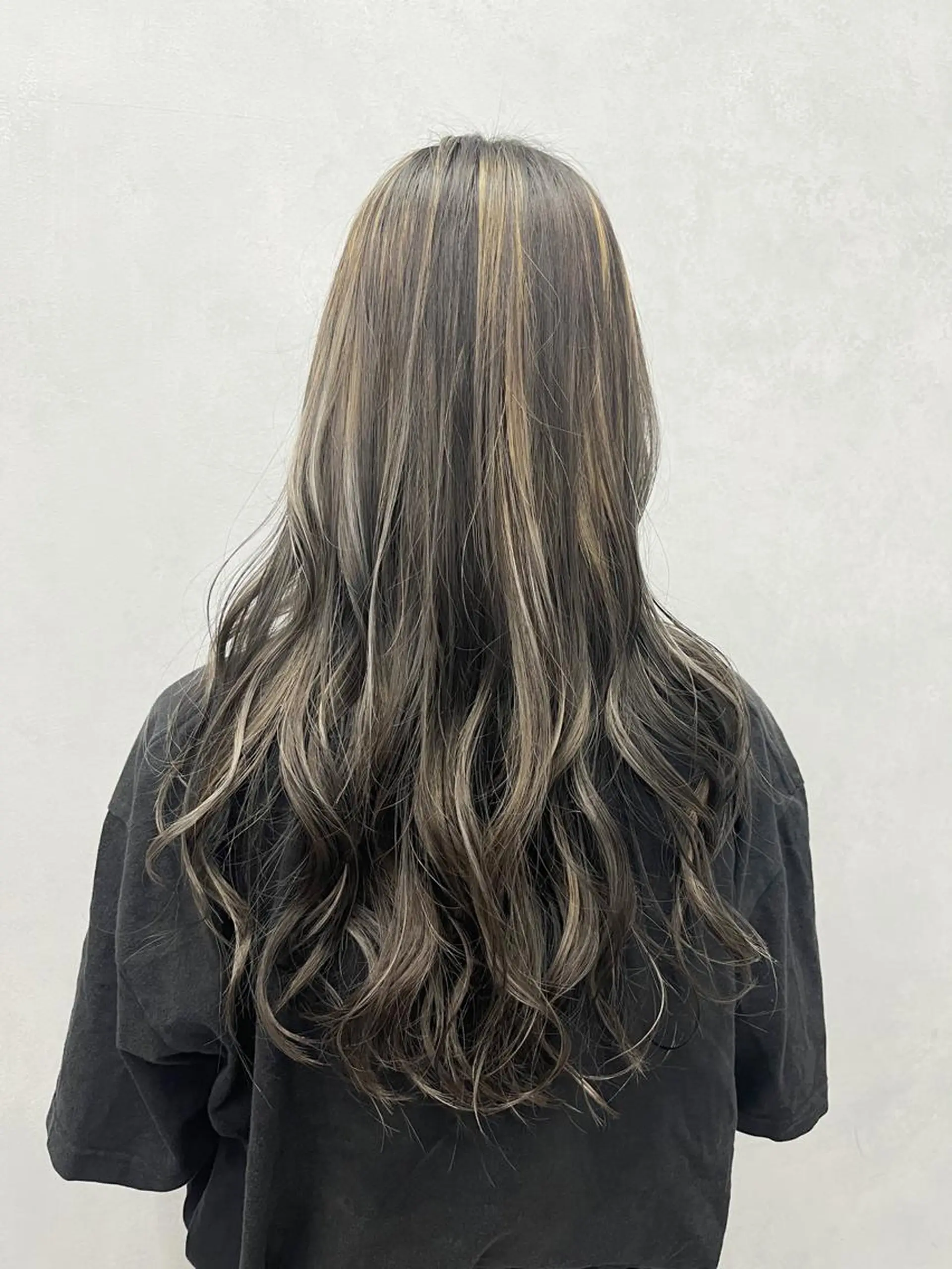 ミディアム カラー カット ヘアカラー 🦩レイヤー|透明感 カラー🦩makoのヘアスタイル