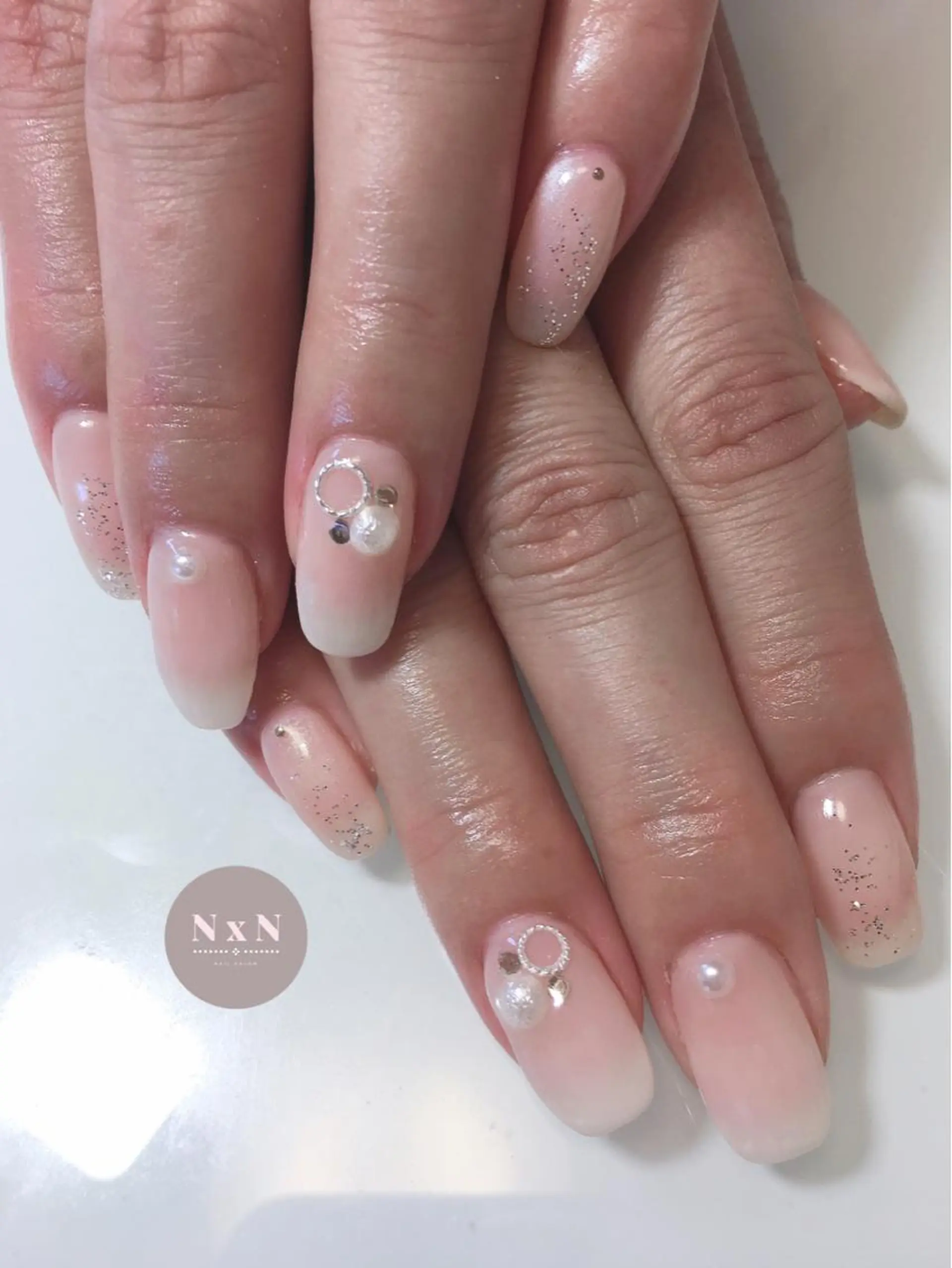 ネイル ジェルネイル オフィスネイル ぷっくりネイル nail salon N×Nのネイルデザイン