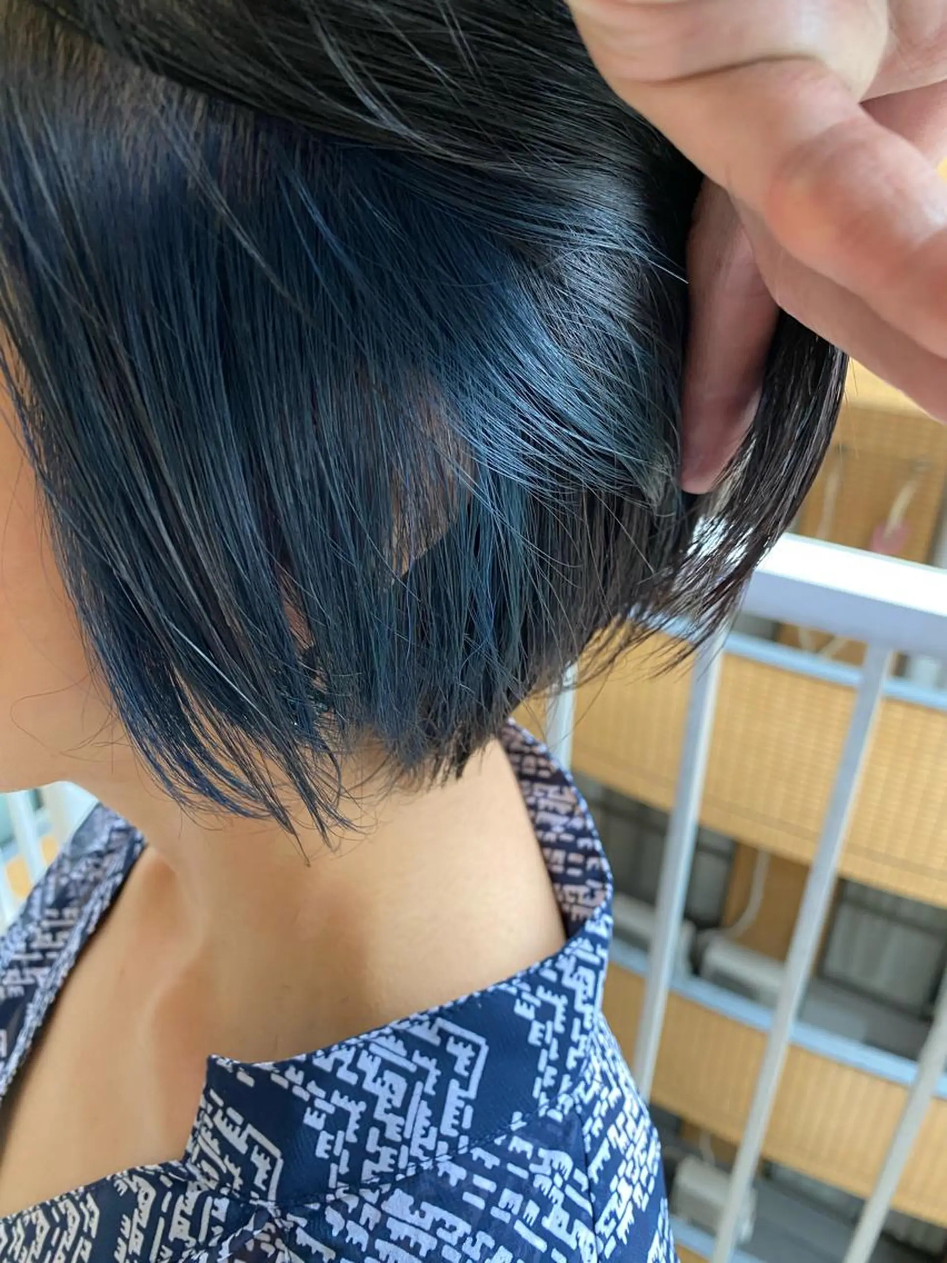 ショート カラー LILIS hair designのヘアスタイル
