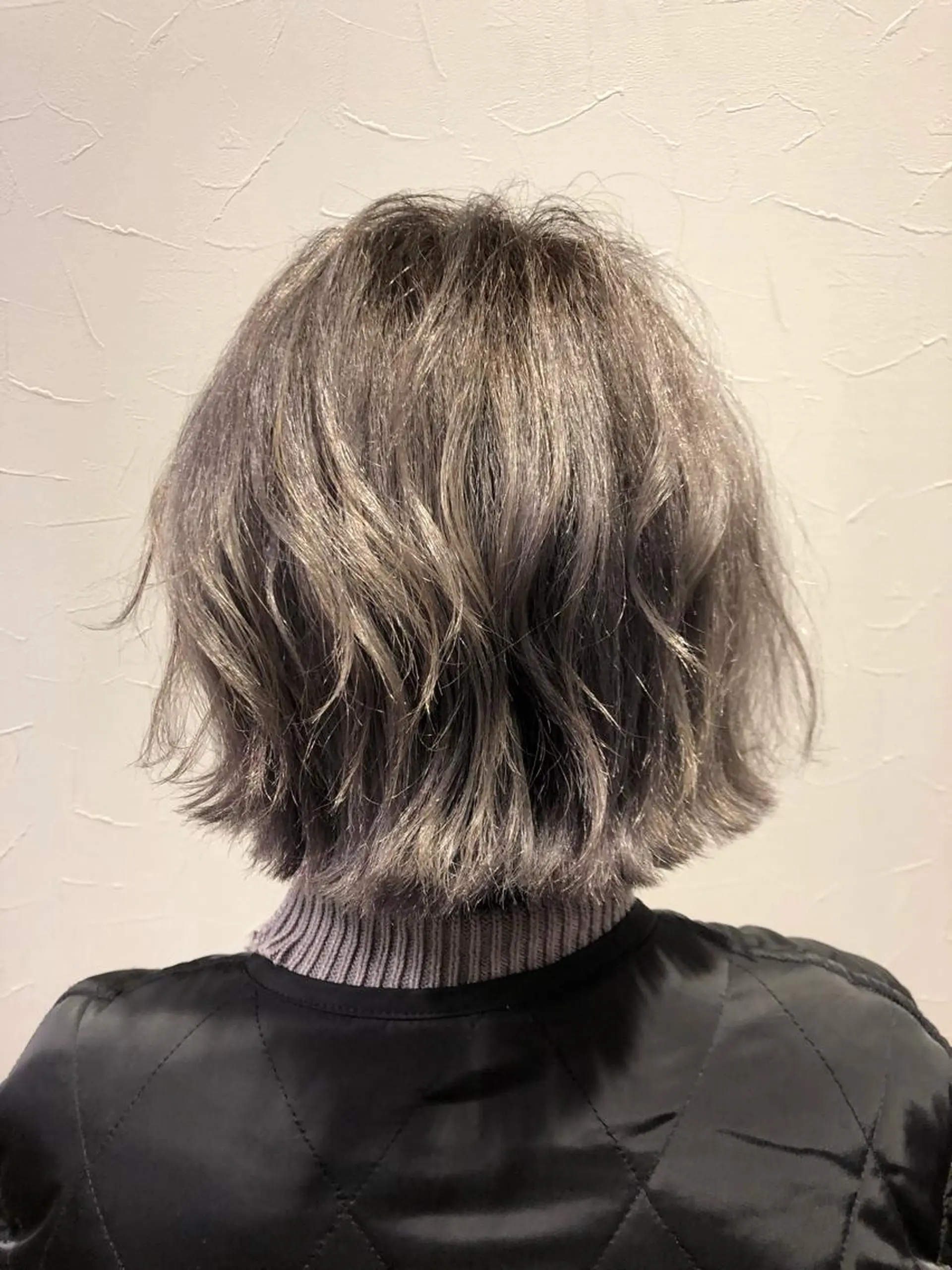 ショート カラー アッシュ シルバー シルバーアッシュ 似合わせの達人🔥 石川就平のヘアスタイル