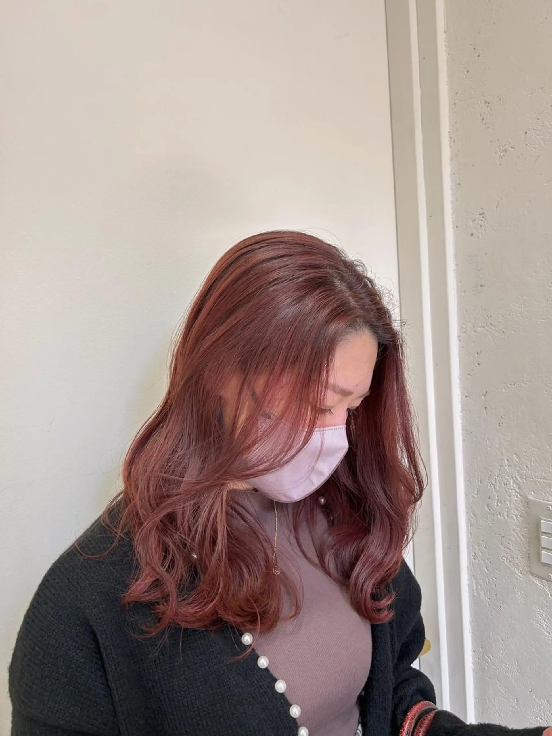 セミロング 透明感カラー NAN AMI グレージュのヘアスタイル