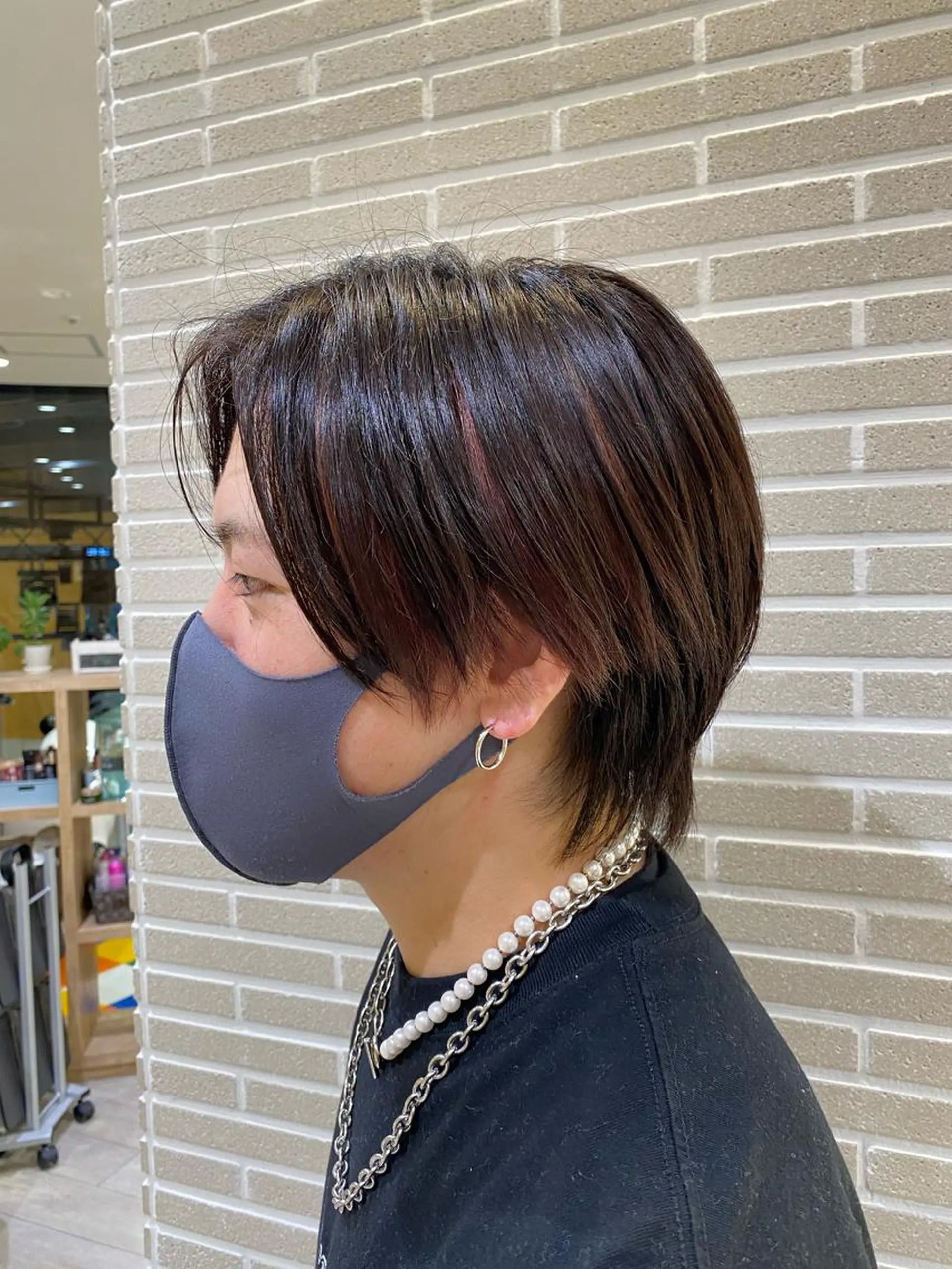 メンズ メンズインナーカラー カット ヘアカラー 赤本悠斗波巻きパーマ メンズパーマのヘアスタイル