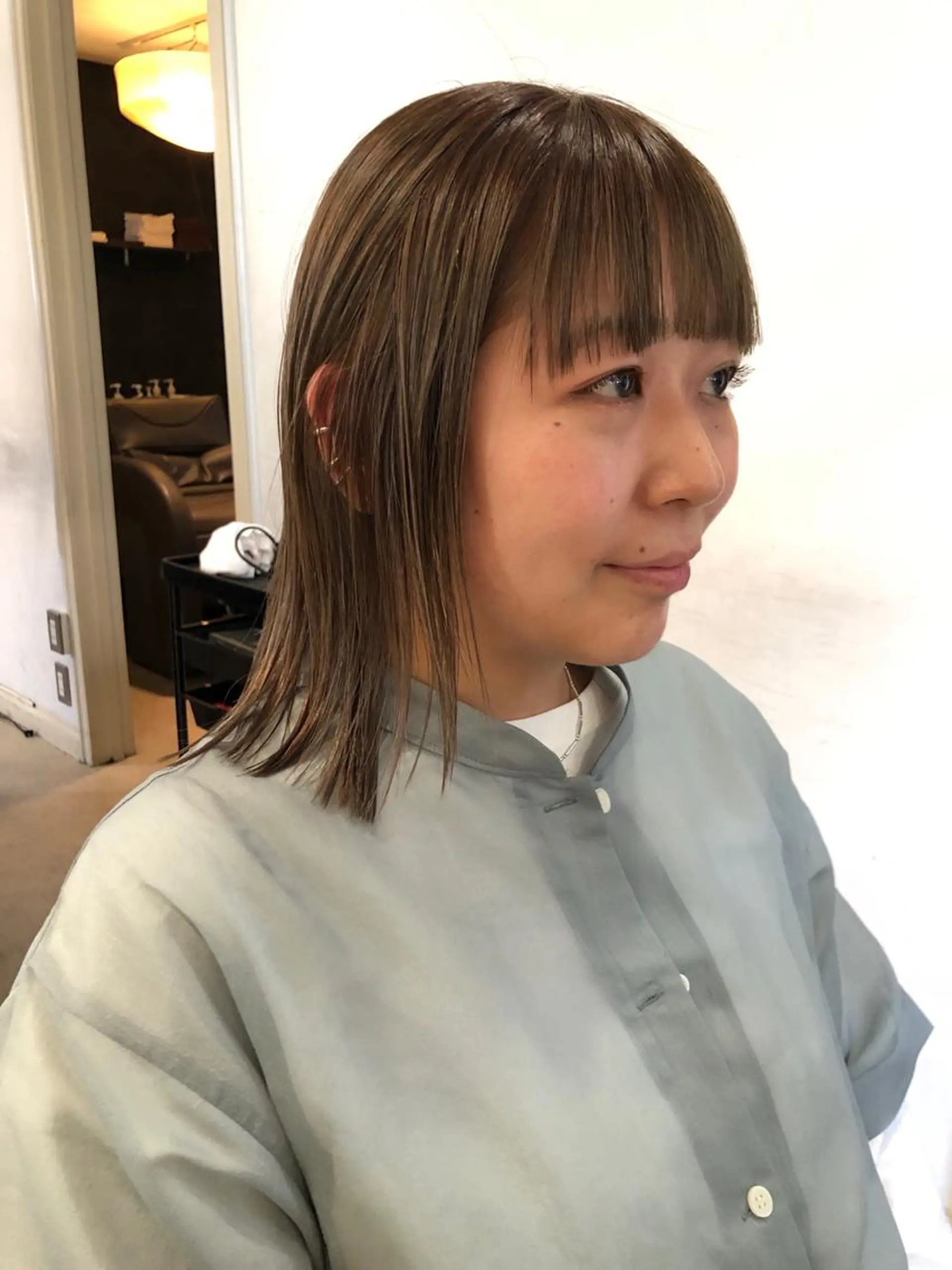 ミディアム カラー eri kinjoのヘアスタイル