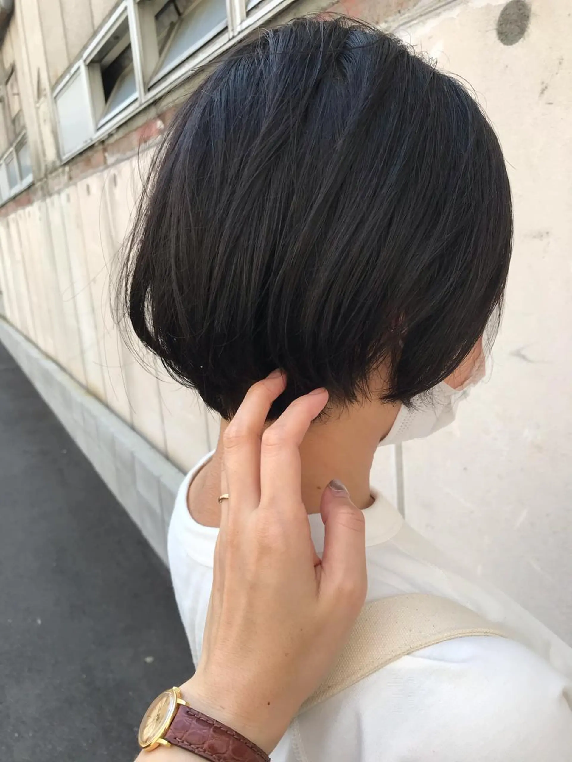 ショート カット さの あやねのヘアスタイル