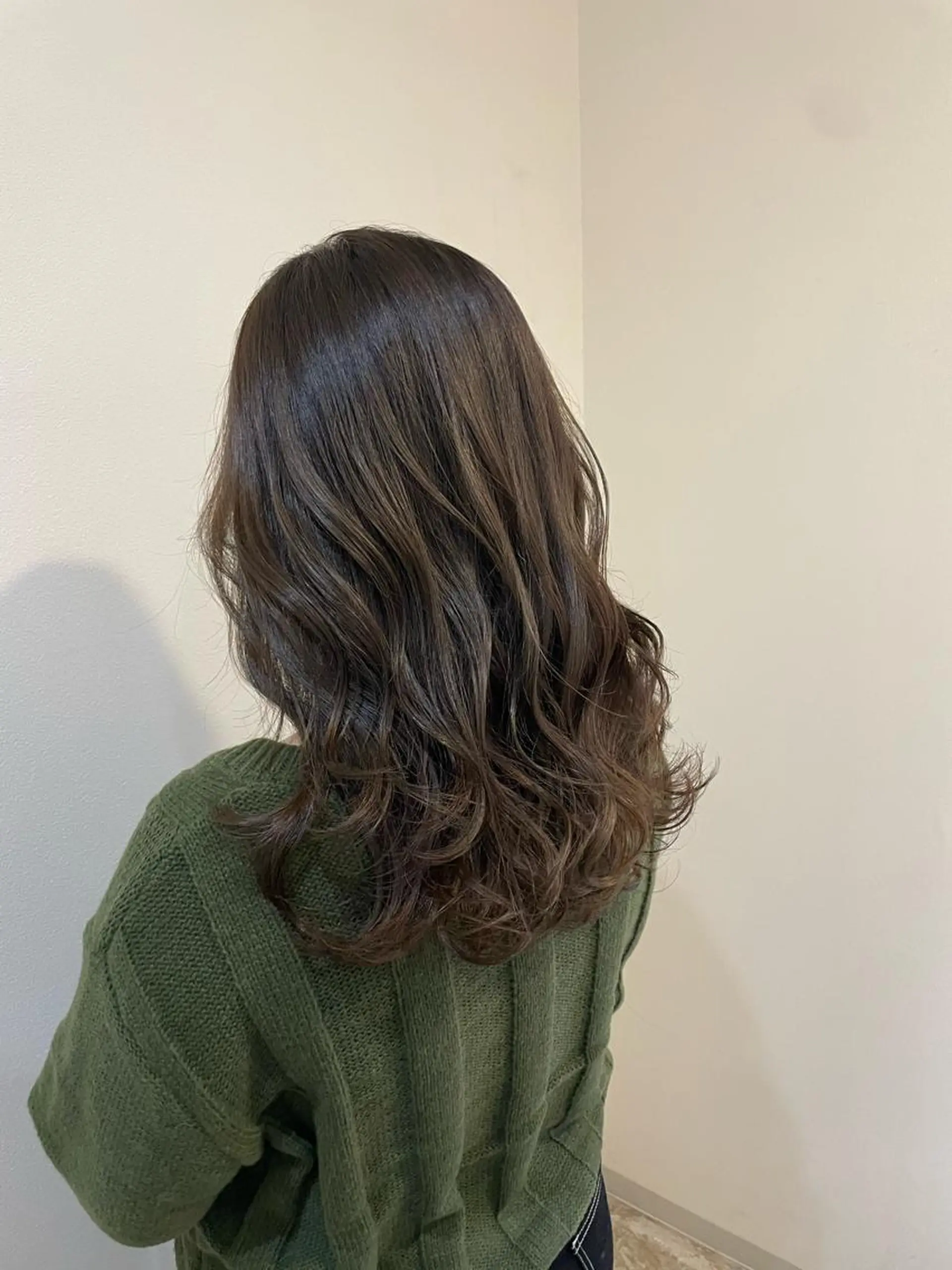 セミロング カラー 透明感カラー グレージュ オリーブグレージュ オリーブグレー 髪質改善特化 🫧松野力也のヘアスタイル