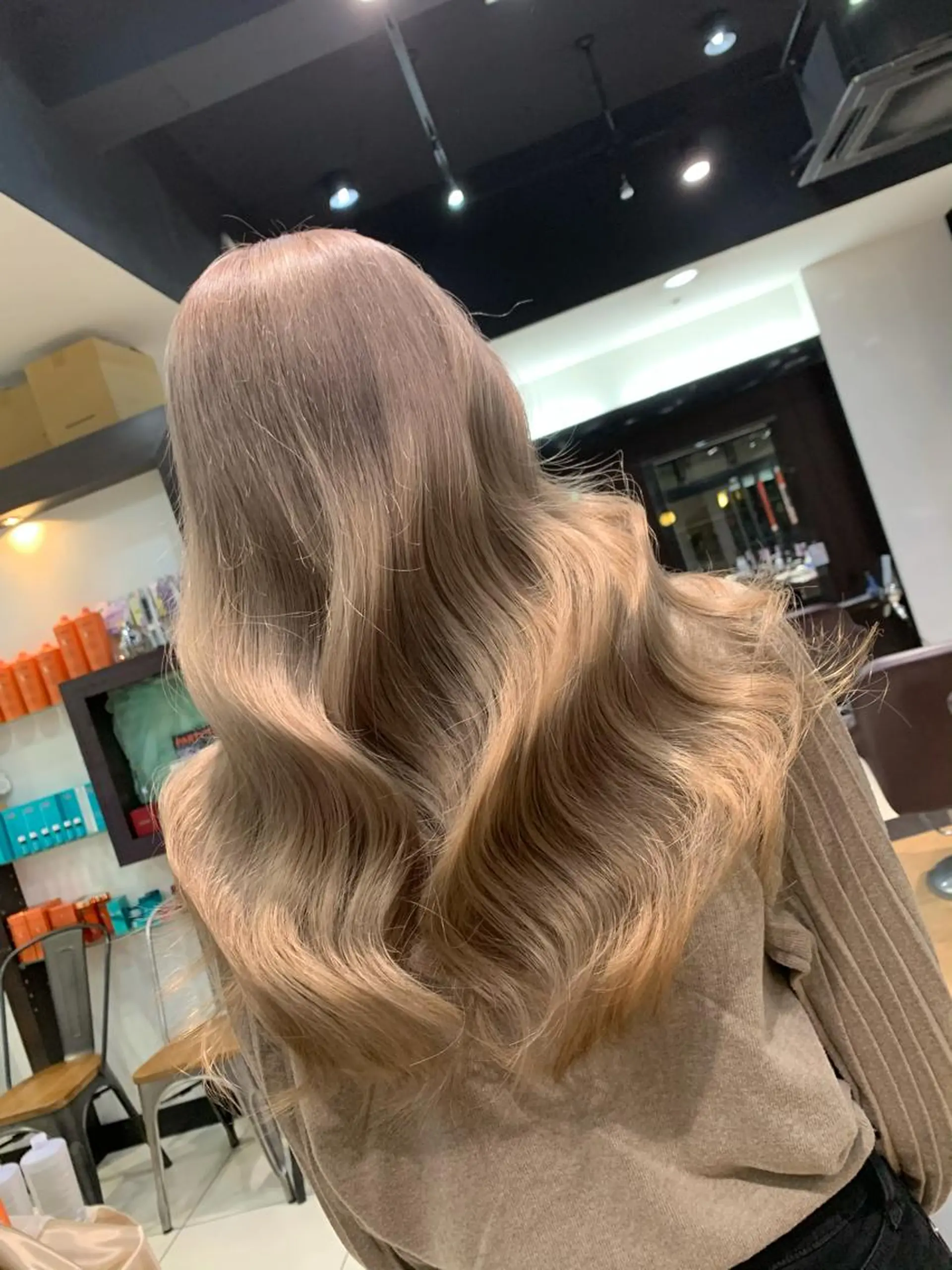 カラー オルチャンヘア メンズ指名no'1 佐藤　亘のヘアスタイル