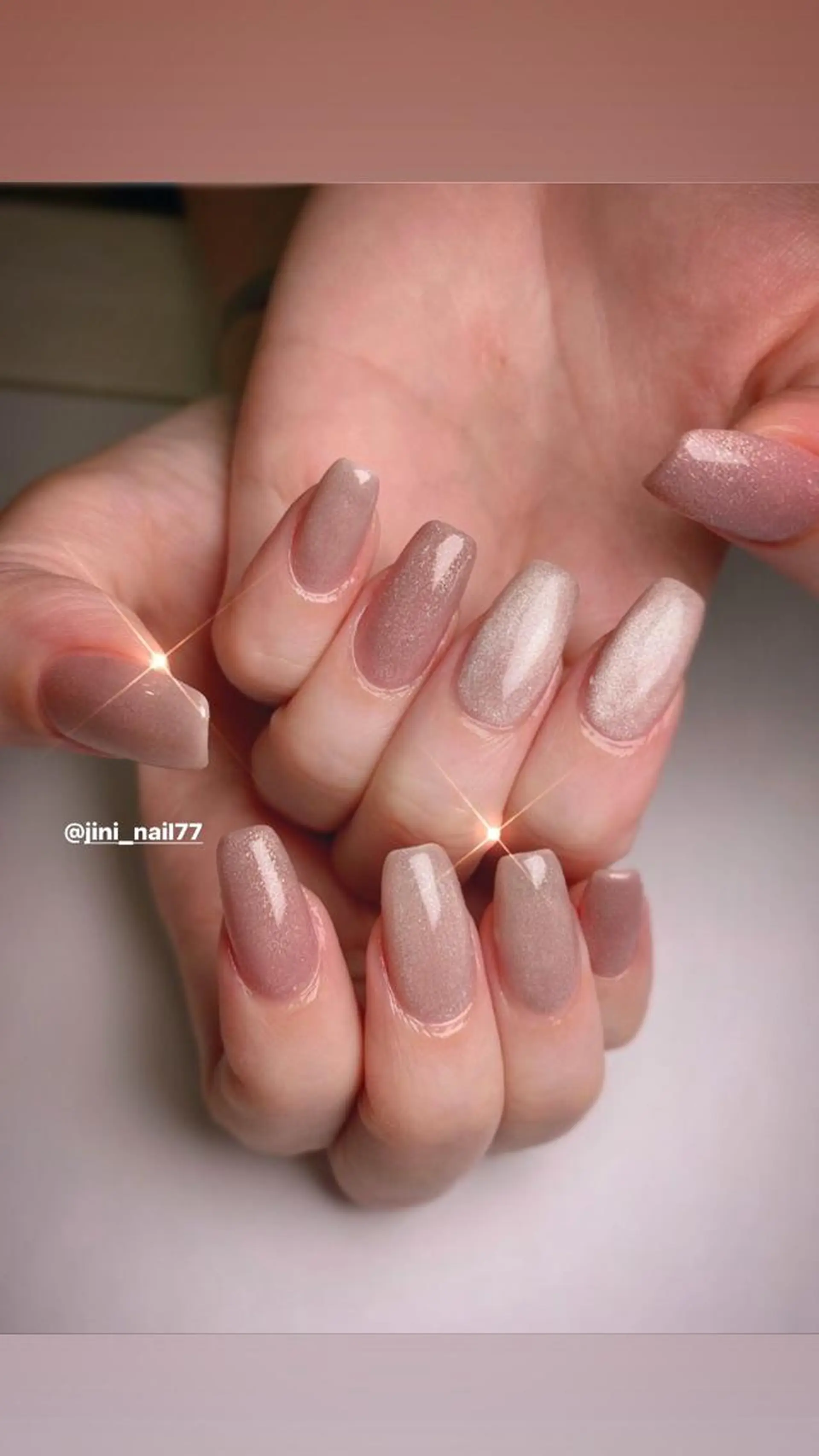 ネイル JINI NAIL所属・ジニ ネイルのネイルデザイン