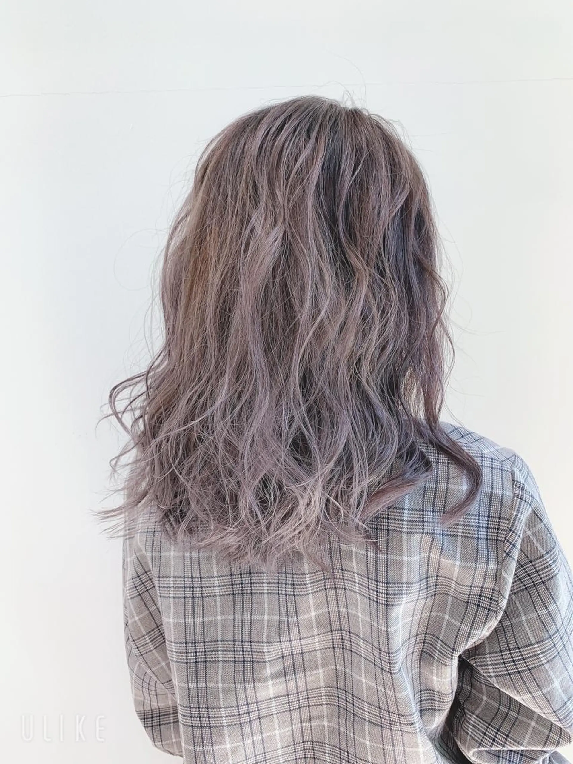 セミロング 縮毛矯正/髪質改善 /韓国風　山川春輝のヘアスタイル