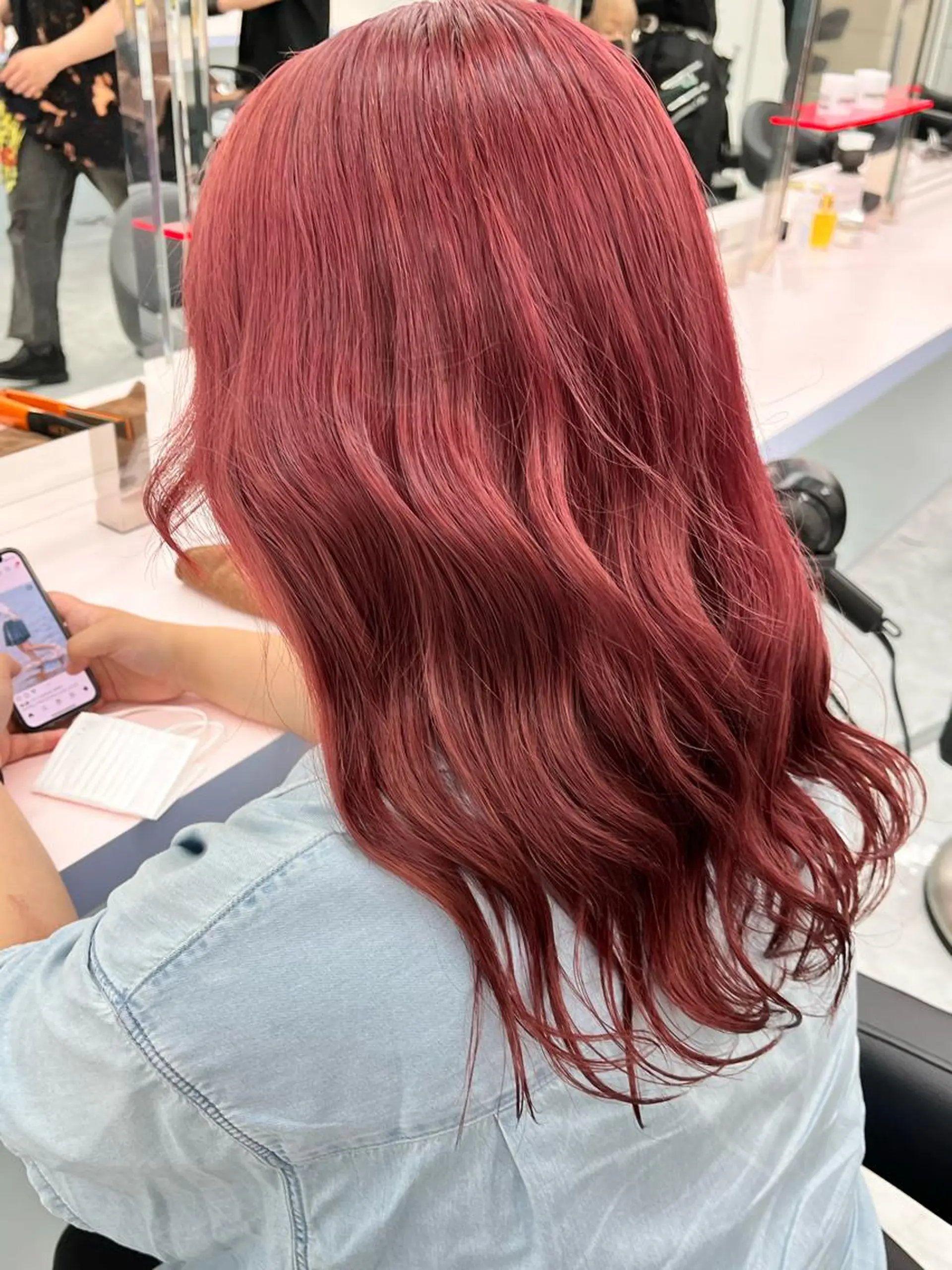 ミディアム カラー トレンドレイヤー No.1/KOHEIのヘアスタイル