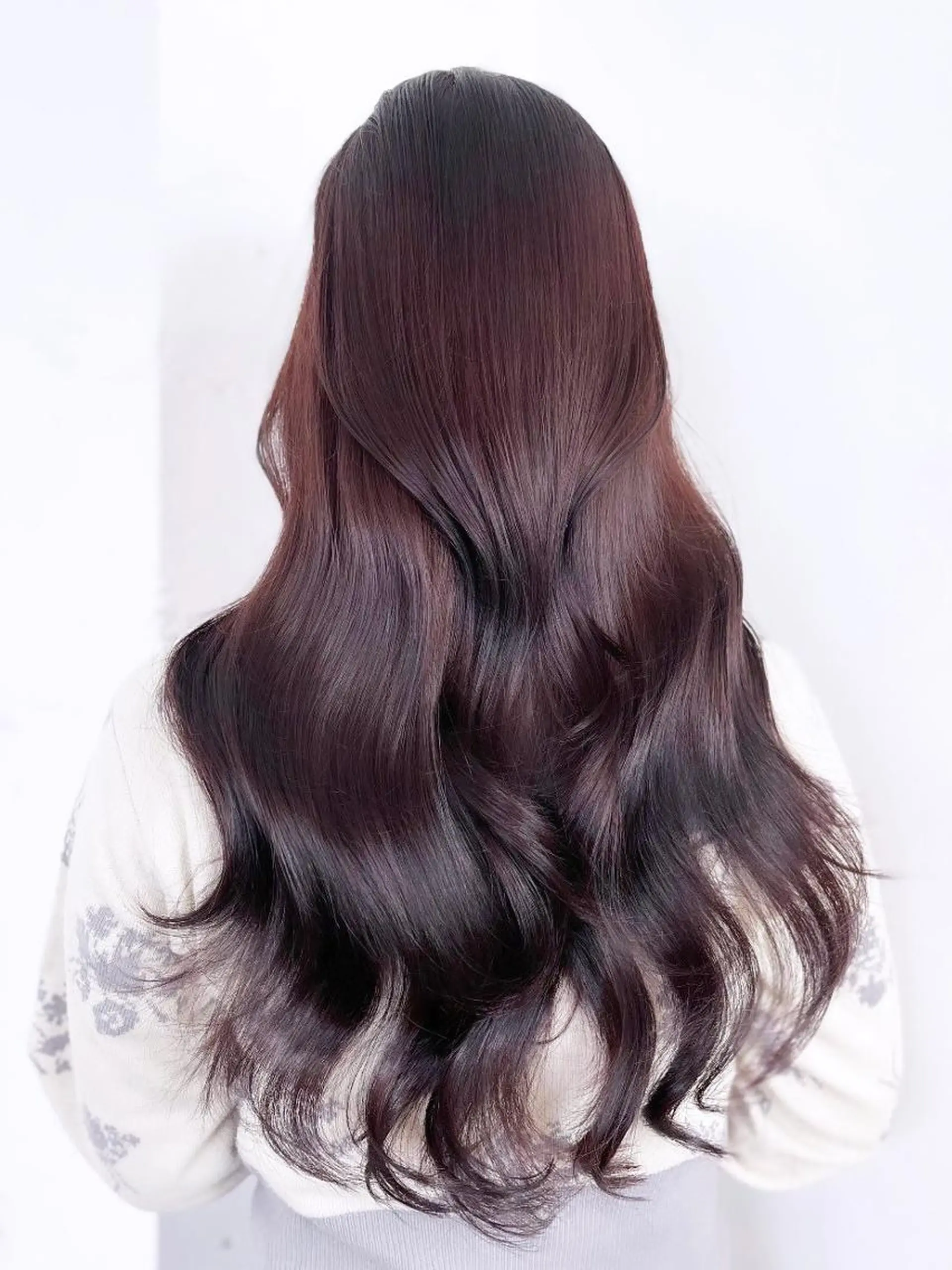 カラー セミロング ベージュカラー オリーブベージュ レイヤーカット カット ヘアカラー トリートメント ITbyALBUM 八王子店のヘアスタイル