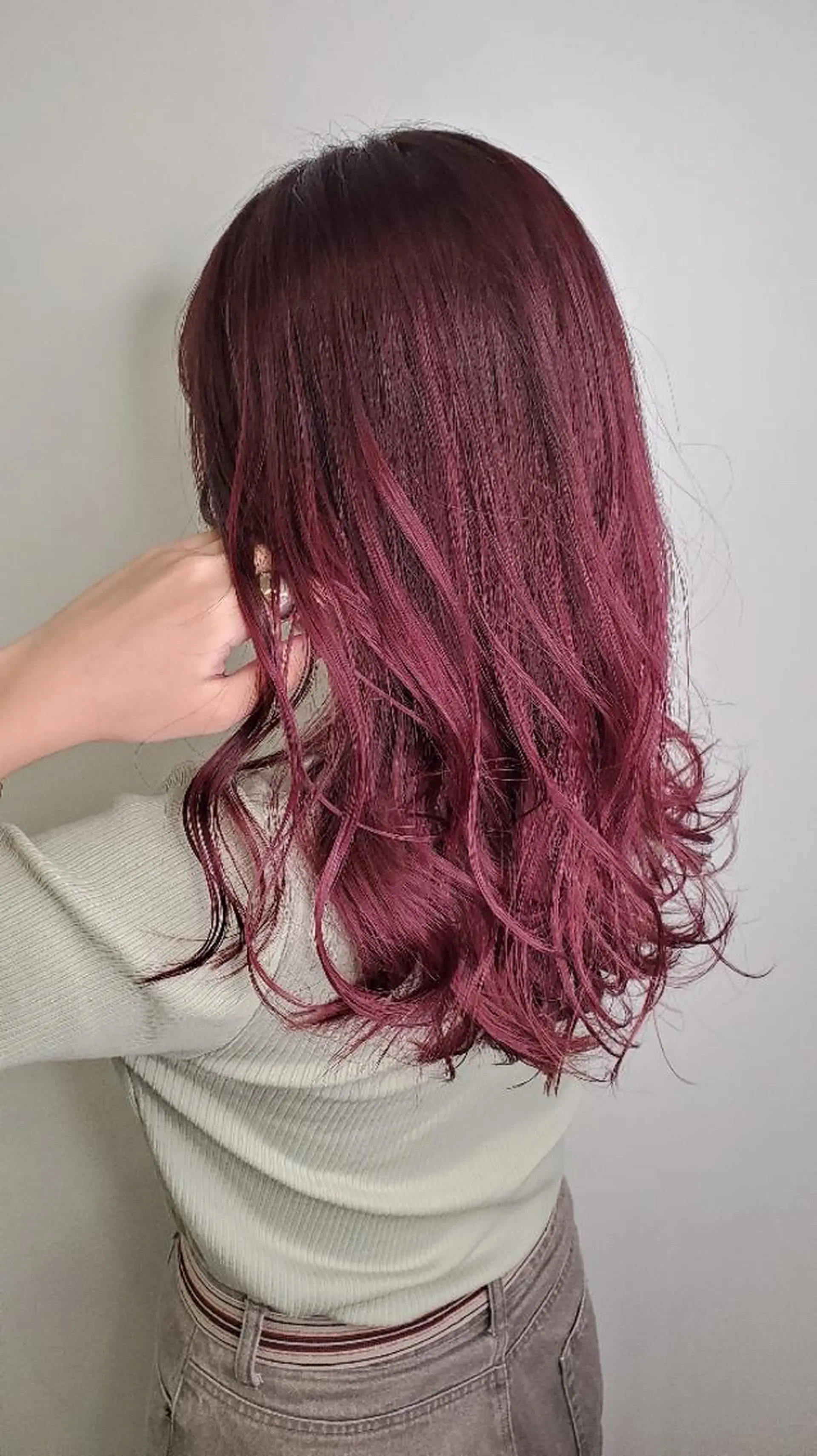 セミロング レイヤーカット ヘアカラー ✨本日空きあります✨ 遠田コウヘイ🌟のヘアスタイル