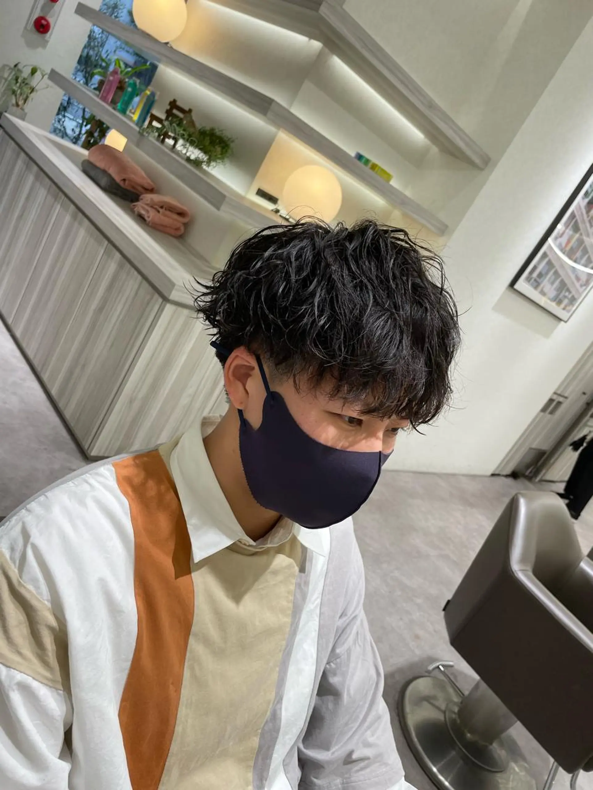 ショート パーマ メンズ メンズパーマ 波巻きパーマ カット パーマ メンズ特化/矢場町駅 徒歩1分/岡本一真のヘアスタイル