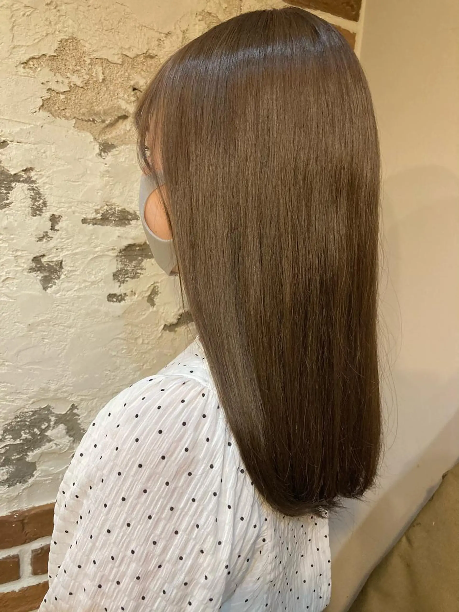 セミロング ヘアカラー トリートメント ✨色持ちの良い艶 カラー✨蟹江真世のヘアスタイル