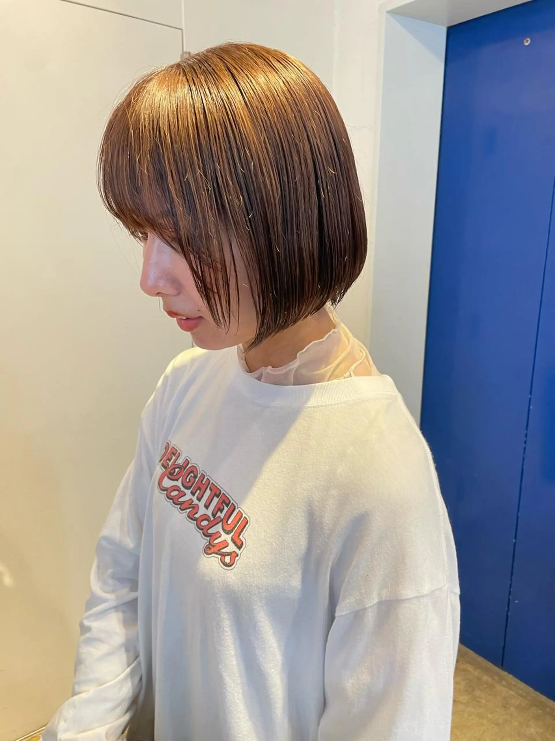 ミディアム カラー ボブ カット ヘアカラー トリートメント レイヤー／似合わせ TAKUYAのヘアスタイル