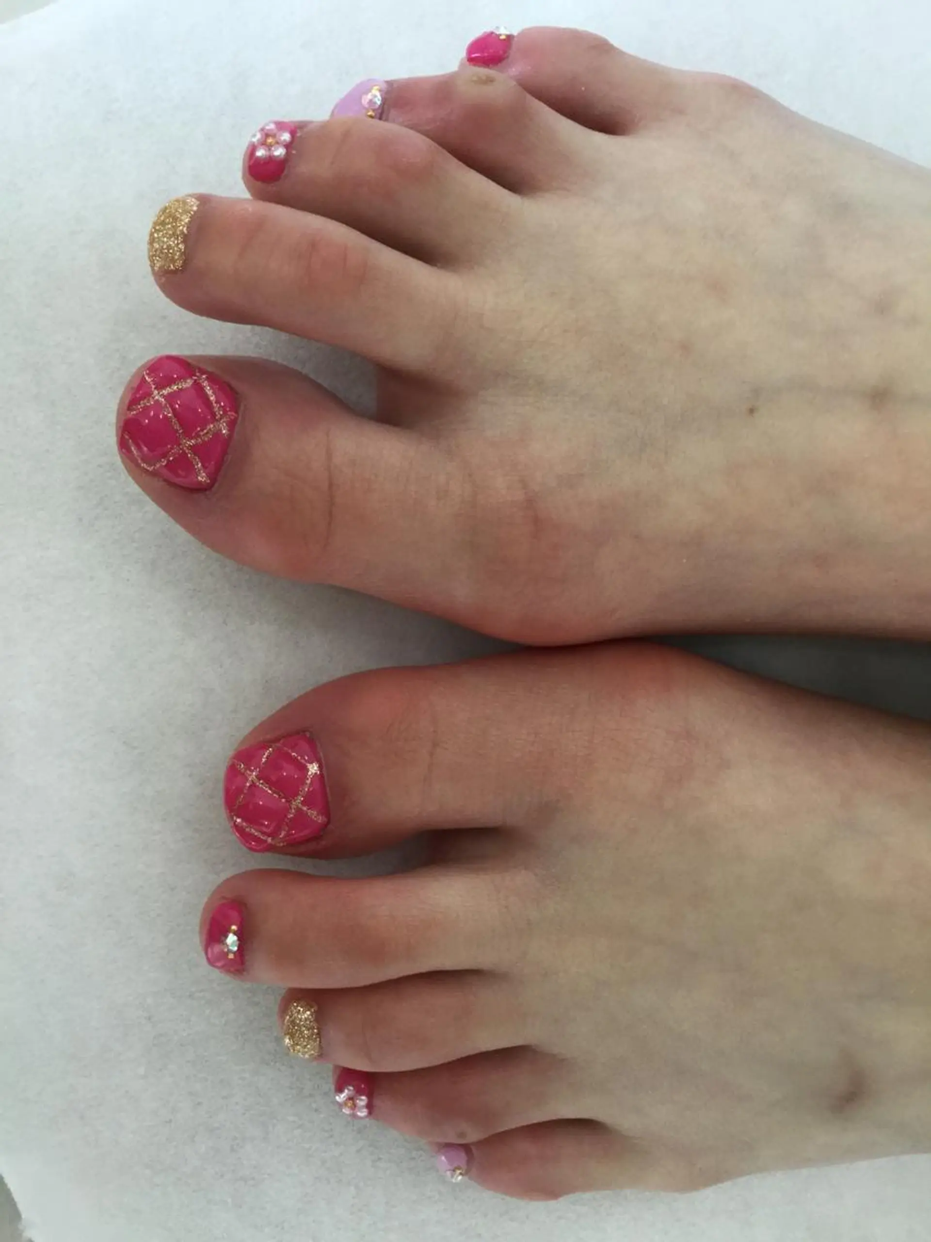 ネイル ハンドネイル 💎🐰 saki. m 🐰💎のネイルデザイン