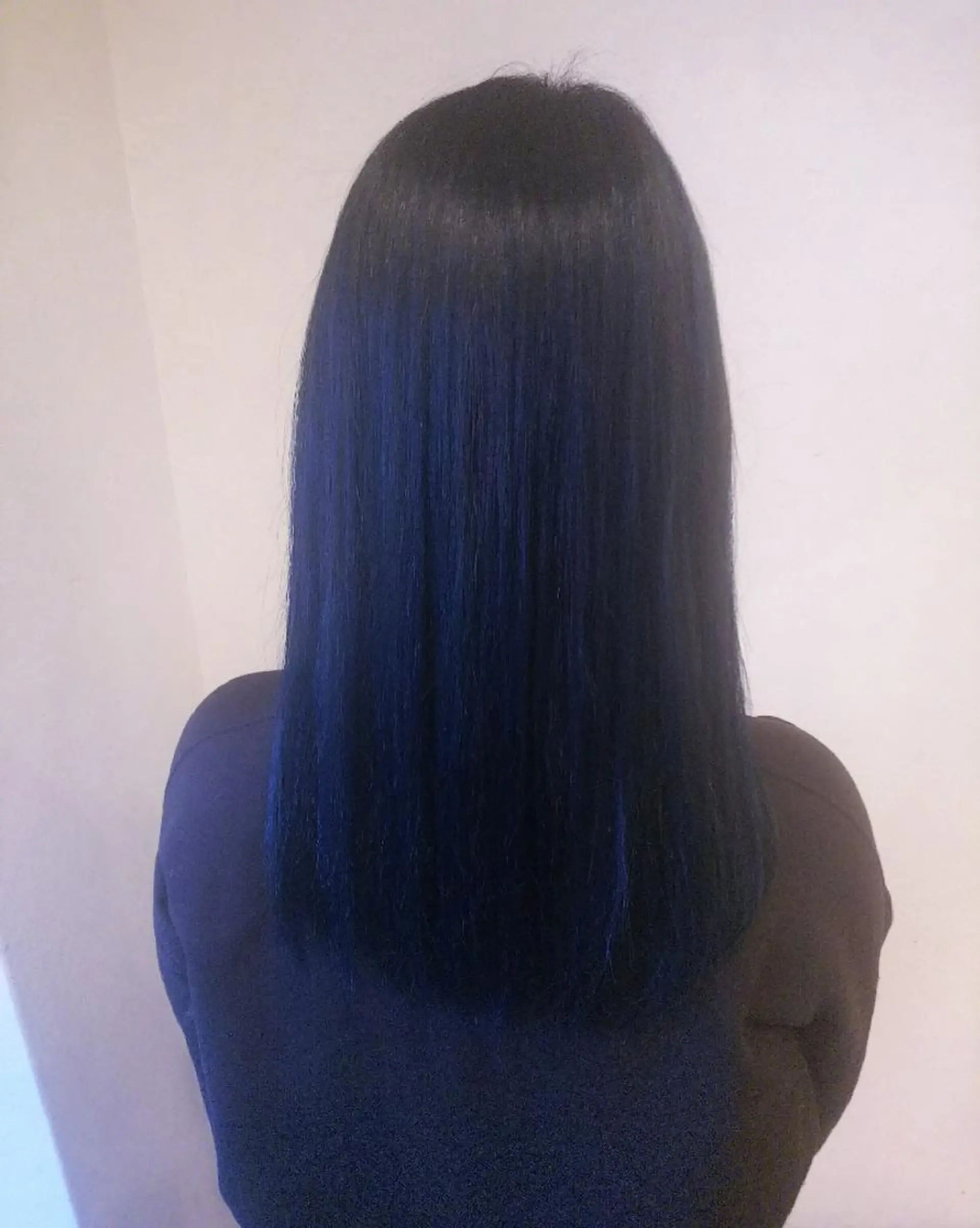 セミロング カラー 黒髪 ブルーカラー ブルーブラック ハイライトカラー ハイライト JIL BLAN 京都所属・RU RIのヘアスタイル