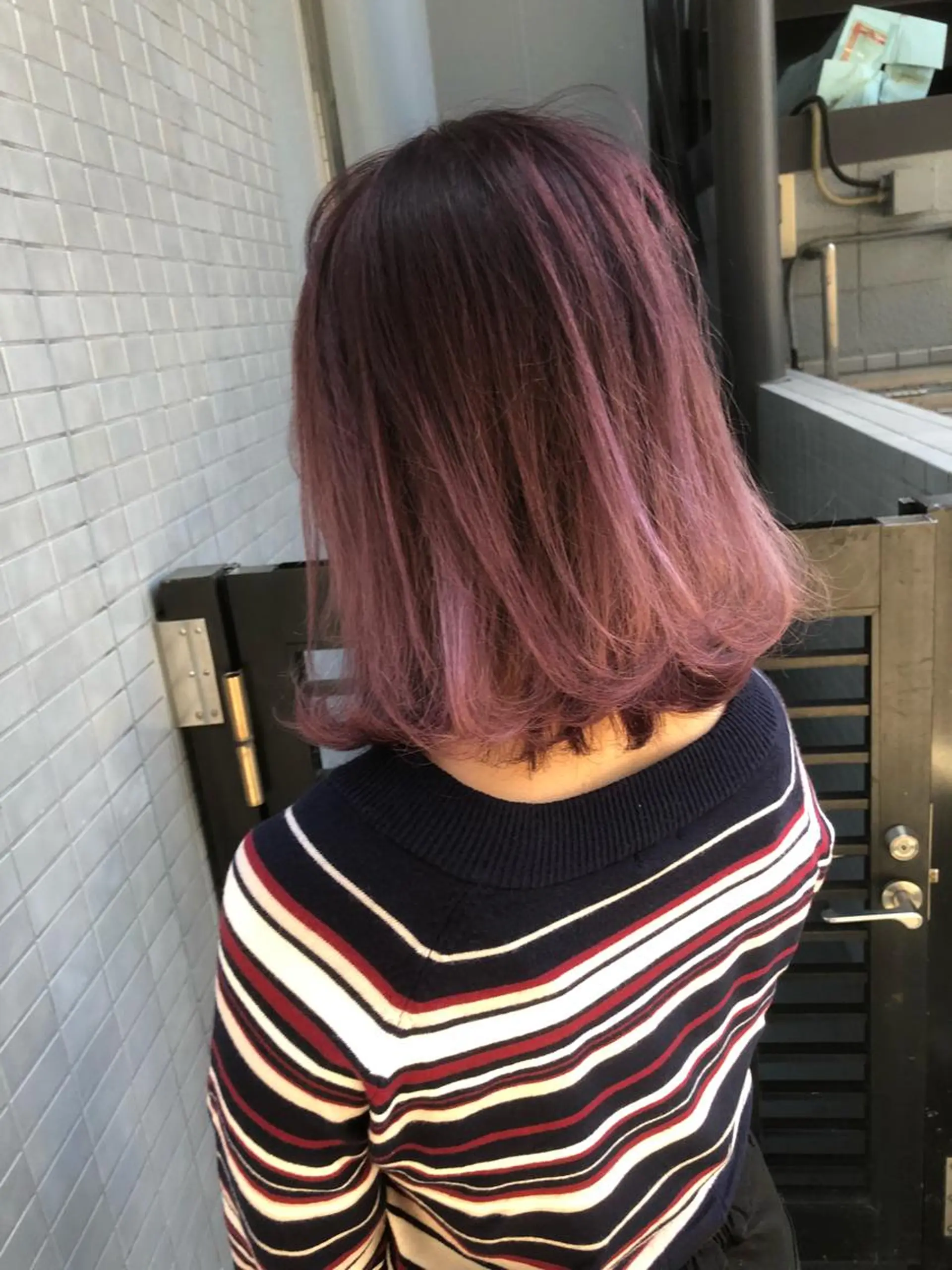 ミディアム カラー バレイヤージュ ピンクカラー レイヤーカット ヘアカラー PSY(サイ)池袋 金田尚久🎨のヘアスタイル