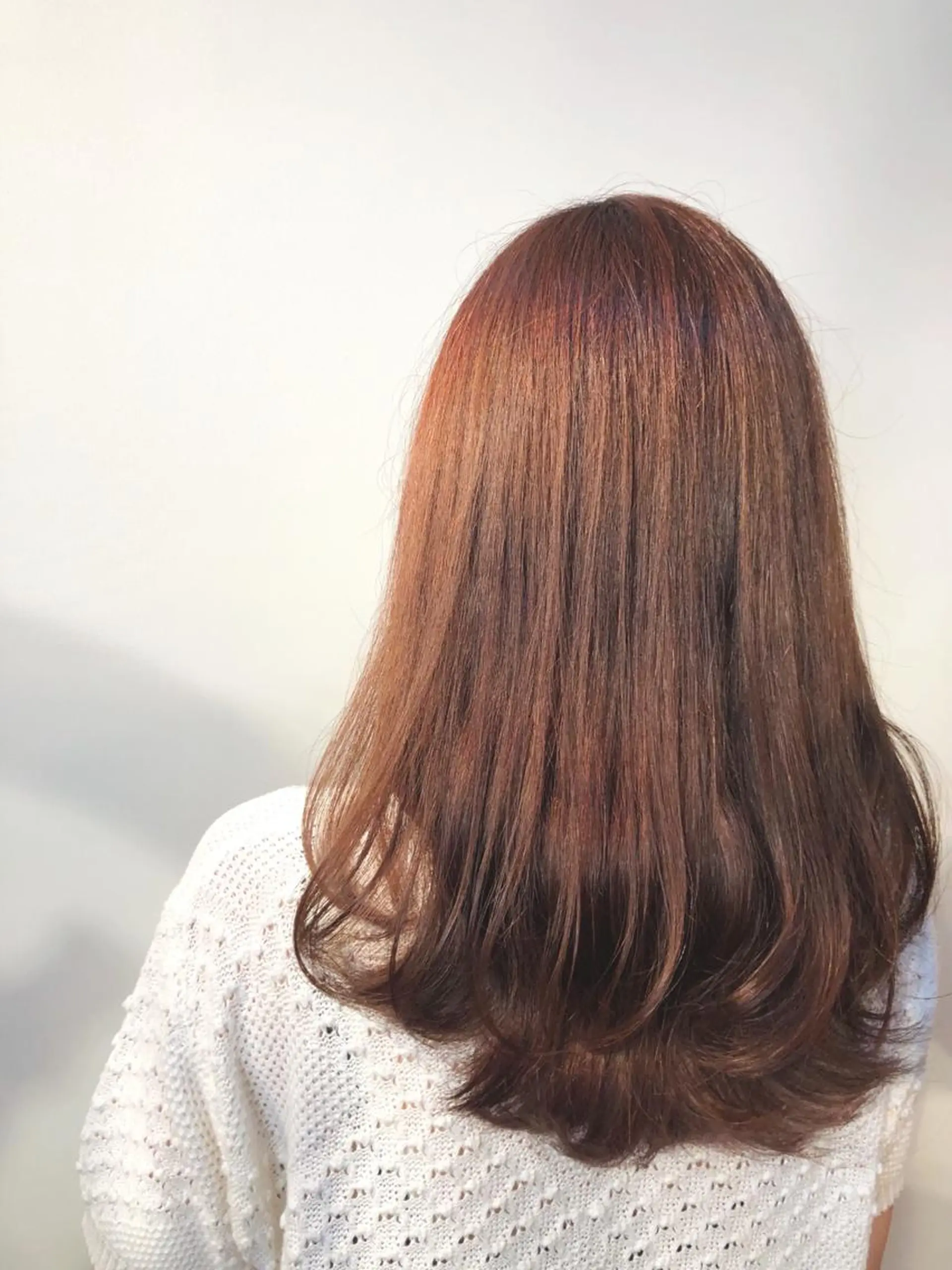 セミロング レイヤーカット 髪質改善のプロ☘️ 二村祐輝のヘアスタイル
