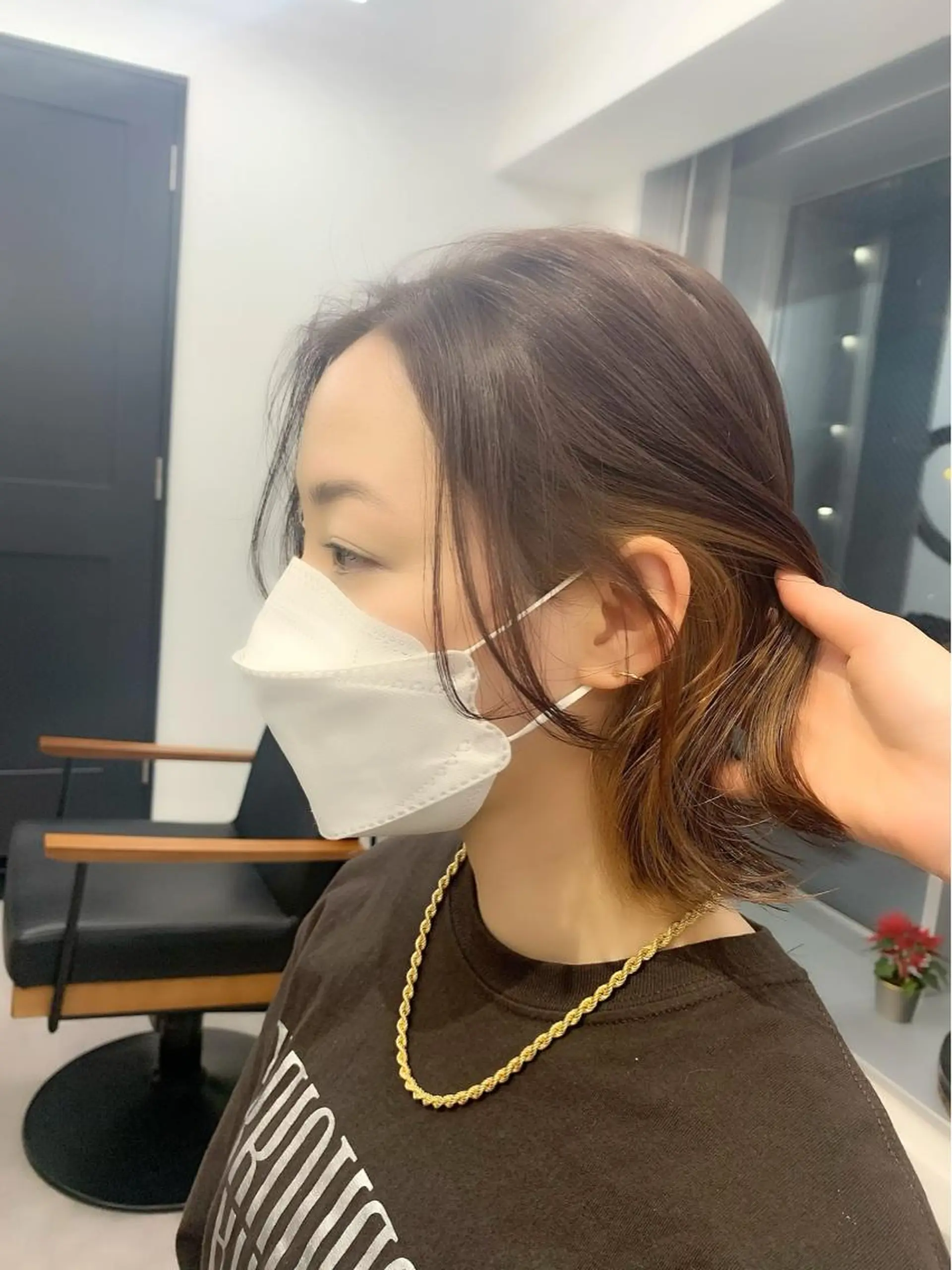 ミディアム カラー パーマ ヘアアレンジ メンズ キッズ ネイル マツエク・マツパ アイブロウ カット ヘアカラー レイヤーカット 🌿透け感カラーのヘアスタイル