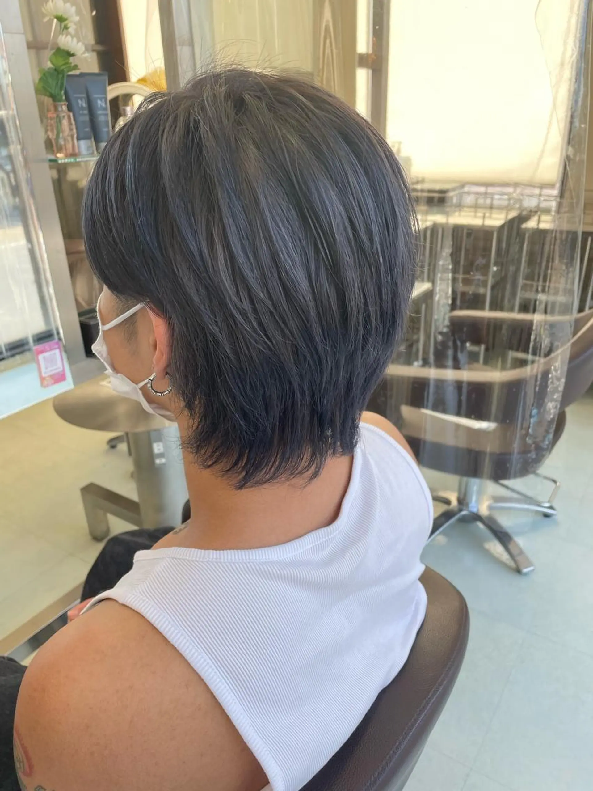 カラー メンズ 黒髪 ブルーカラー ブルーブラック カット ヘアカラー ヘアーメイクWiLL 西宮店所属・川上 紗也加のヘアスタイル