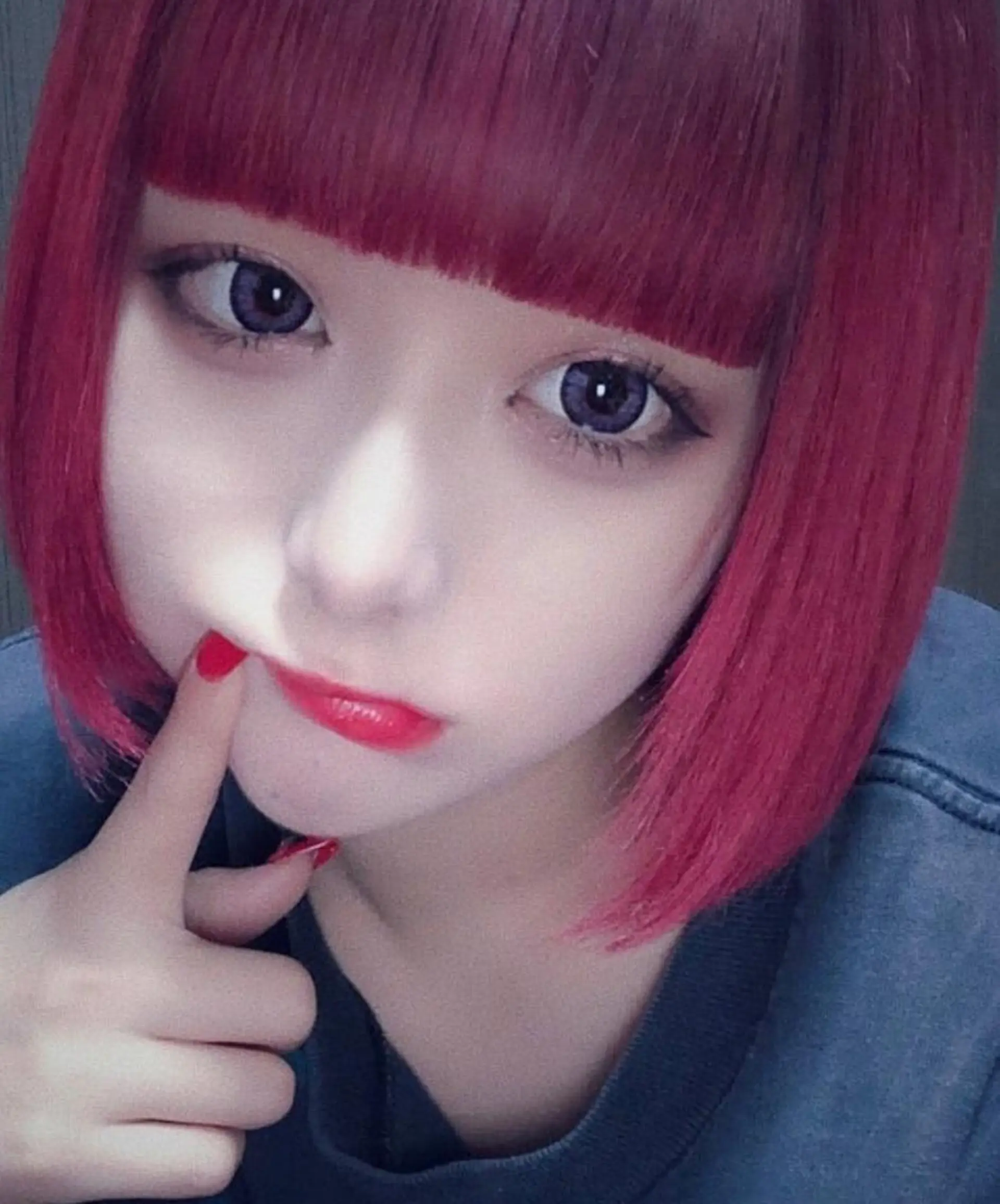ショート カラー 韓国レイヤー/艶髪 WATSUKIのヘアスタイル